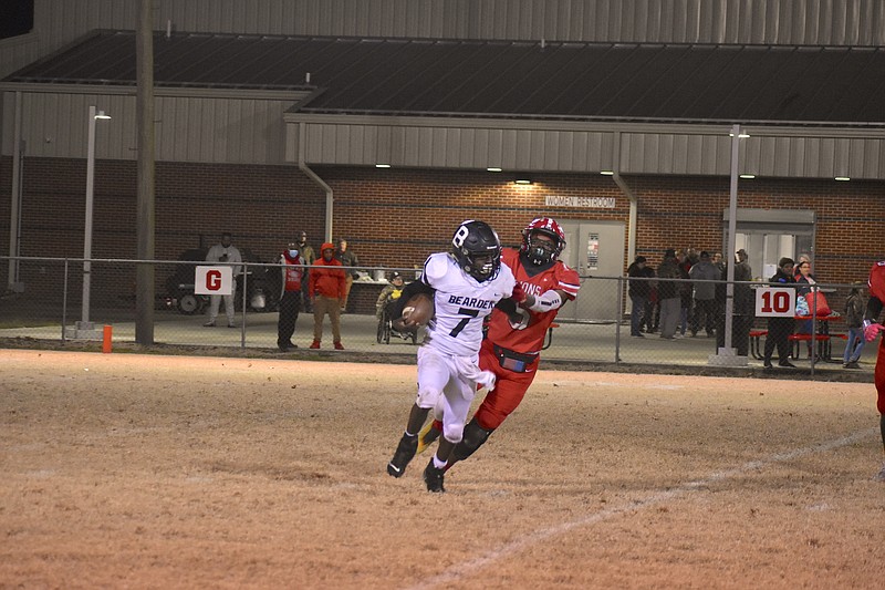 Bearden's tough 2021 season ends in 566 loss to Clarendon