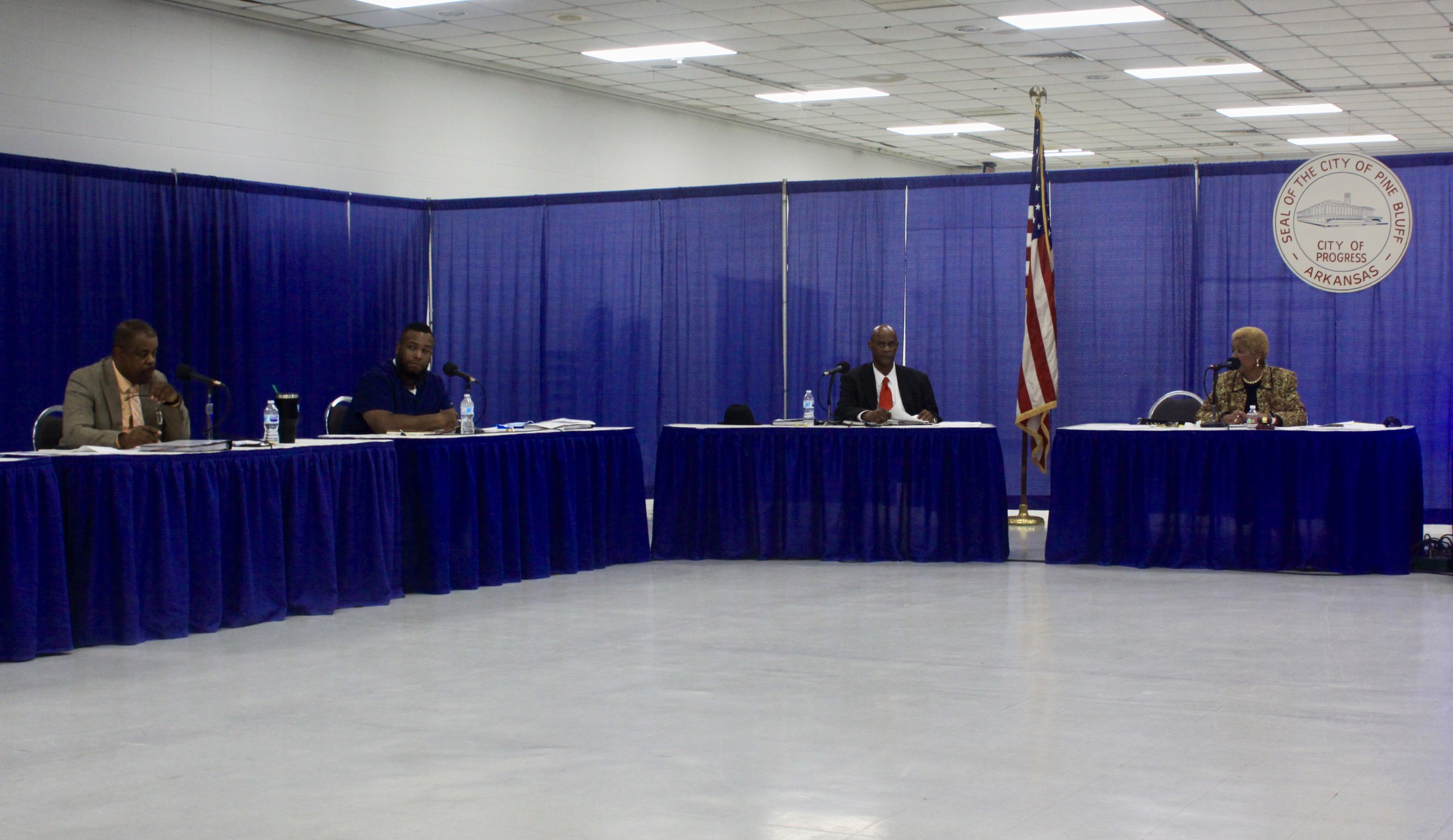 Council split on effort to divert project funds