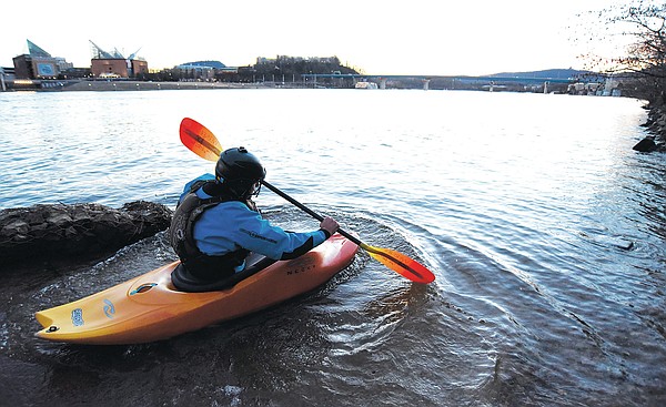Chattanooga joins group to make Tennessee River a paddling mecca - Vimarsana News