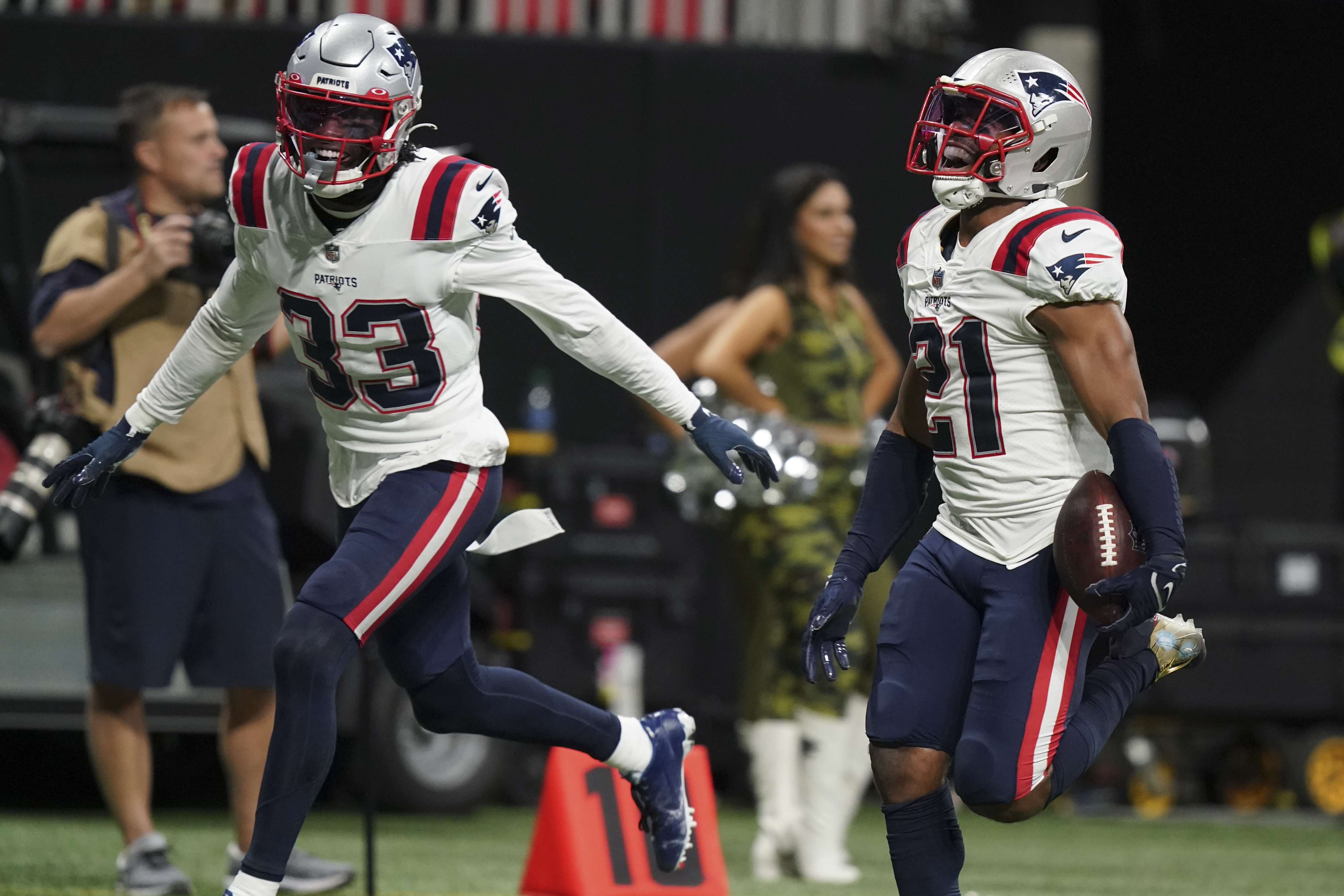 Swaggering Pats stifle Falcons 25-0 for 5th straight victory - Vimarsana News