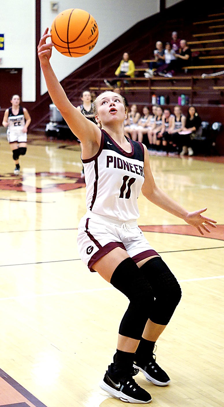 Westside Eagle Observer/RANDY MOLL
Gentry's Kaitlyn Caswell looks to shoot from under the basket during the game against Life Way at Gentry High School on Nov. 16.