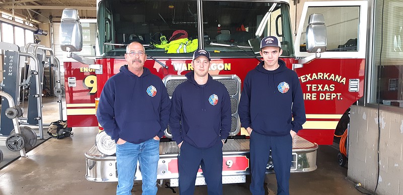 Texarkana Fire Crew Ready For The Holiday Both Feast And Fire