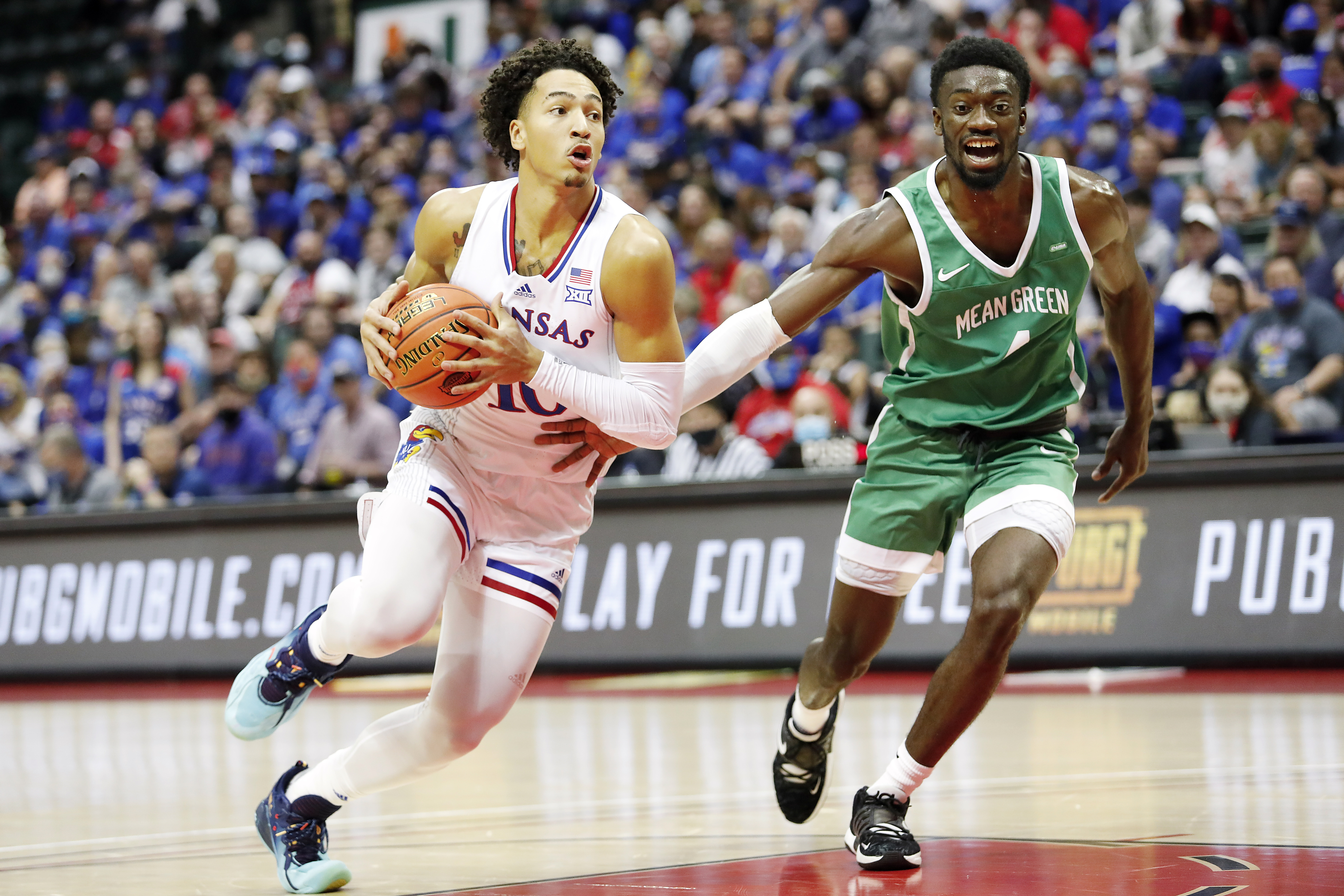 Agbaji scores 18 points, No. 4 Kansas tops North Texas 71-59 - Vimarsana News