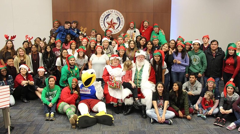 Students and faculty gather for a photo at a past Eagle Wonderland event. (Photo courtesy of Dr. Tom Cutrer)