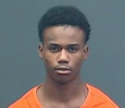 Three Little Rock men arrested for allegedly burglarizing five or more vehicles in Texarkana - Vimarsana News