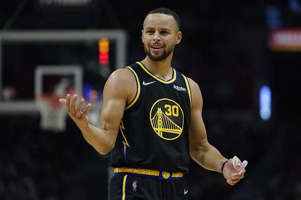 Stephen Curry, UConn star team up on SC30 brand | Magnolia Banner News