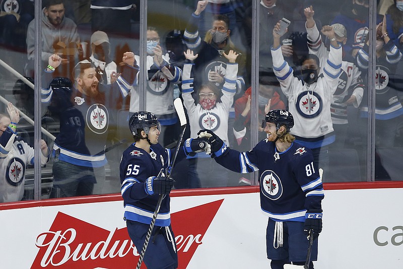 Jets' Scheifele Ends Goal-scoring Drought With 3 Vs. Devils | Hot ...