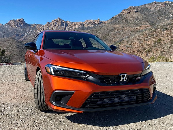 2022 Honda Civic Si strikes perfect balance of power and handling for affordable fun