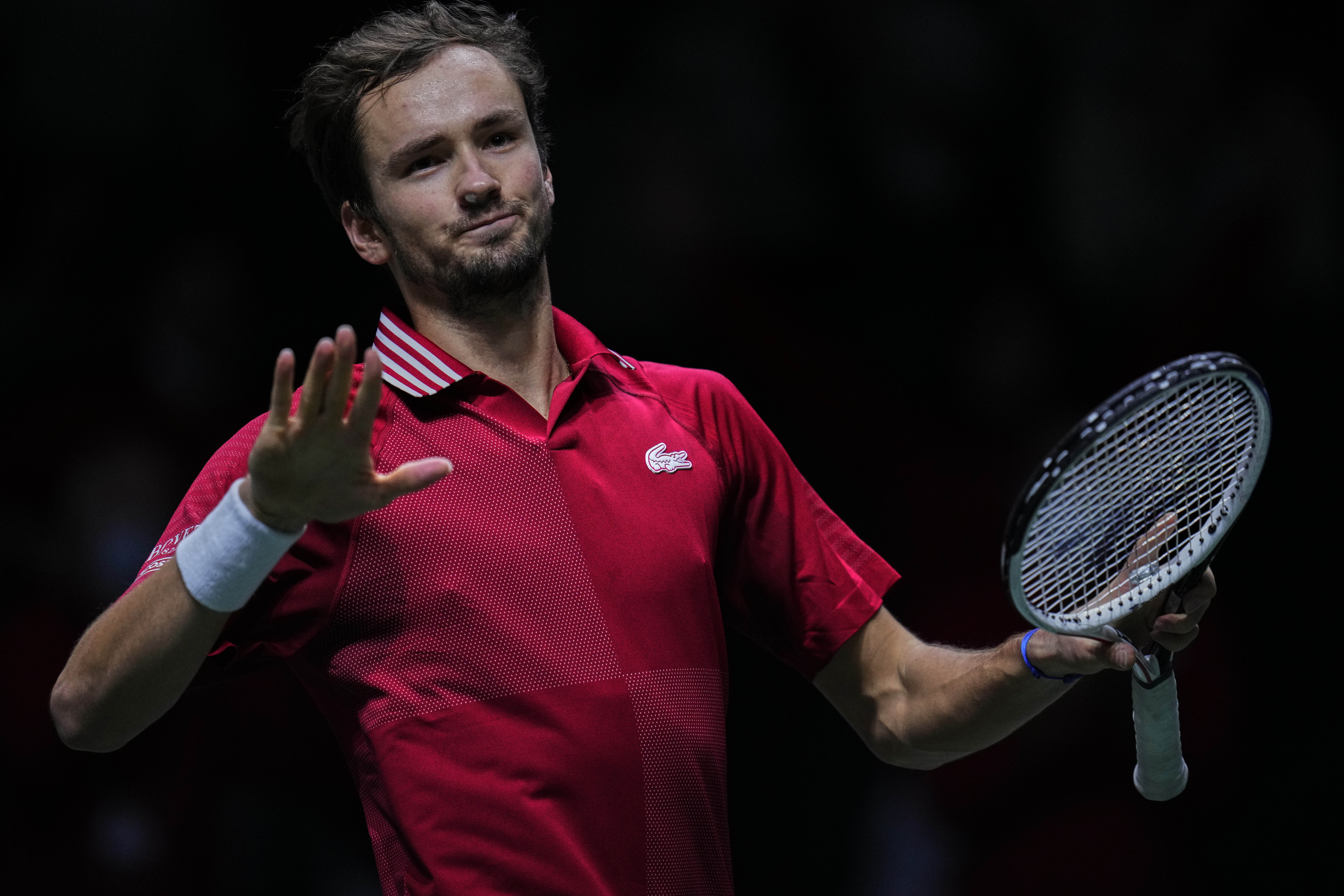 Medvedev seals Russia's win over Germany in Davis Cup semis - Vimarsana News