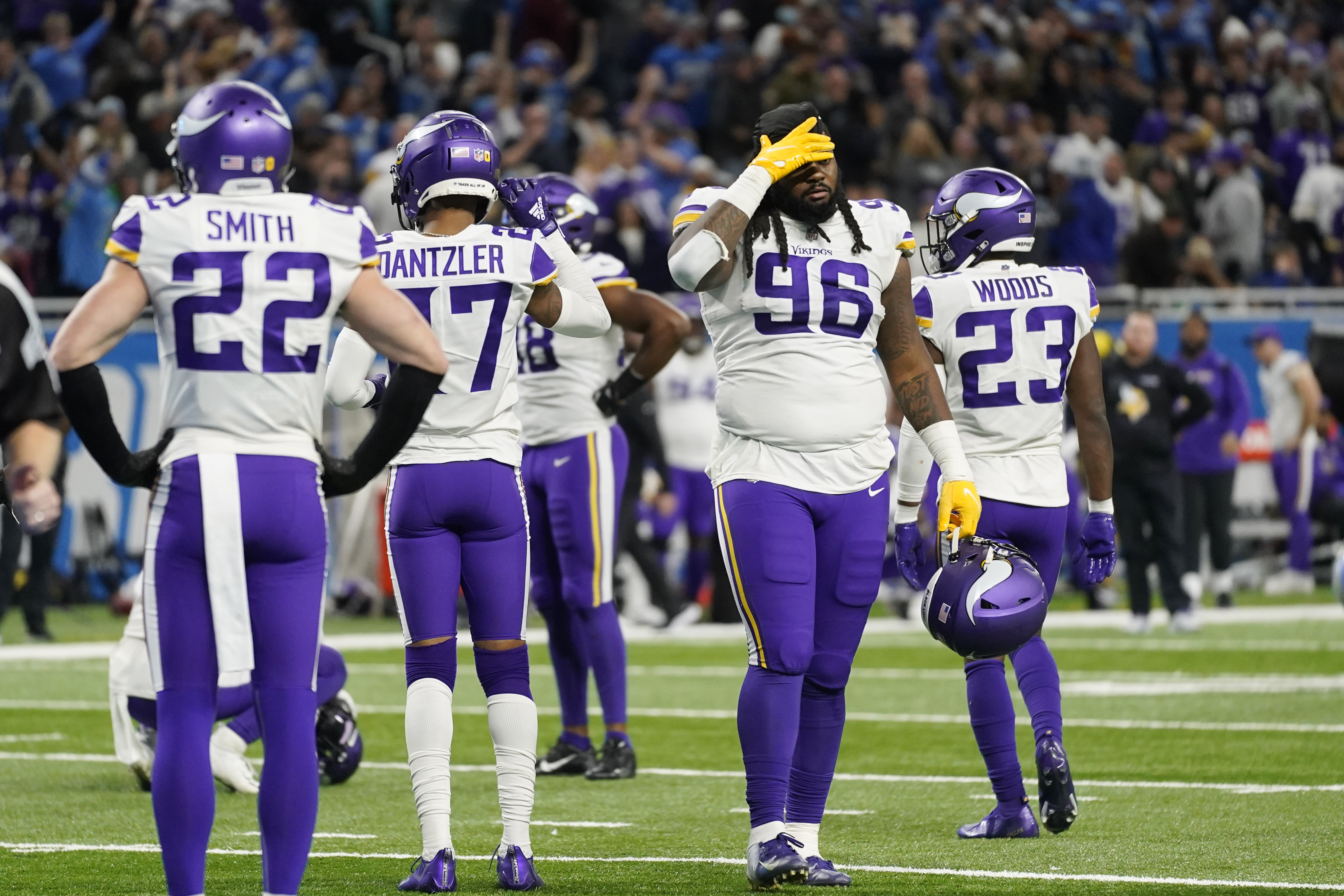 Minnesota Vikings defensive end Kenny Willekes (79) in action