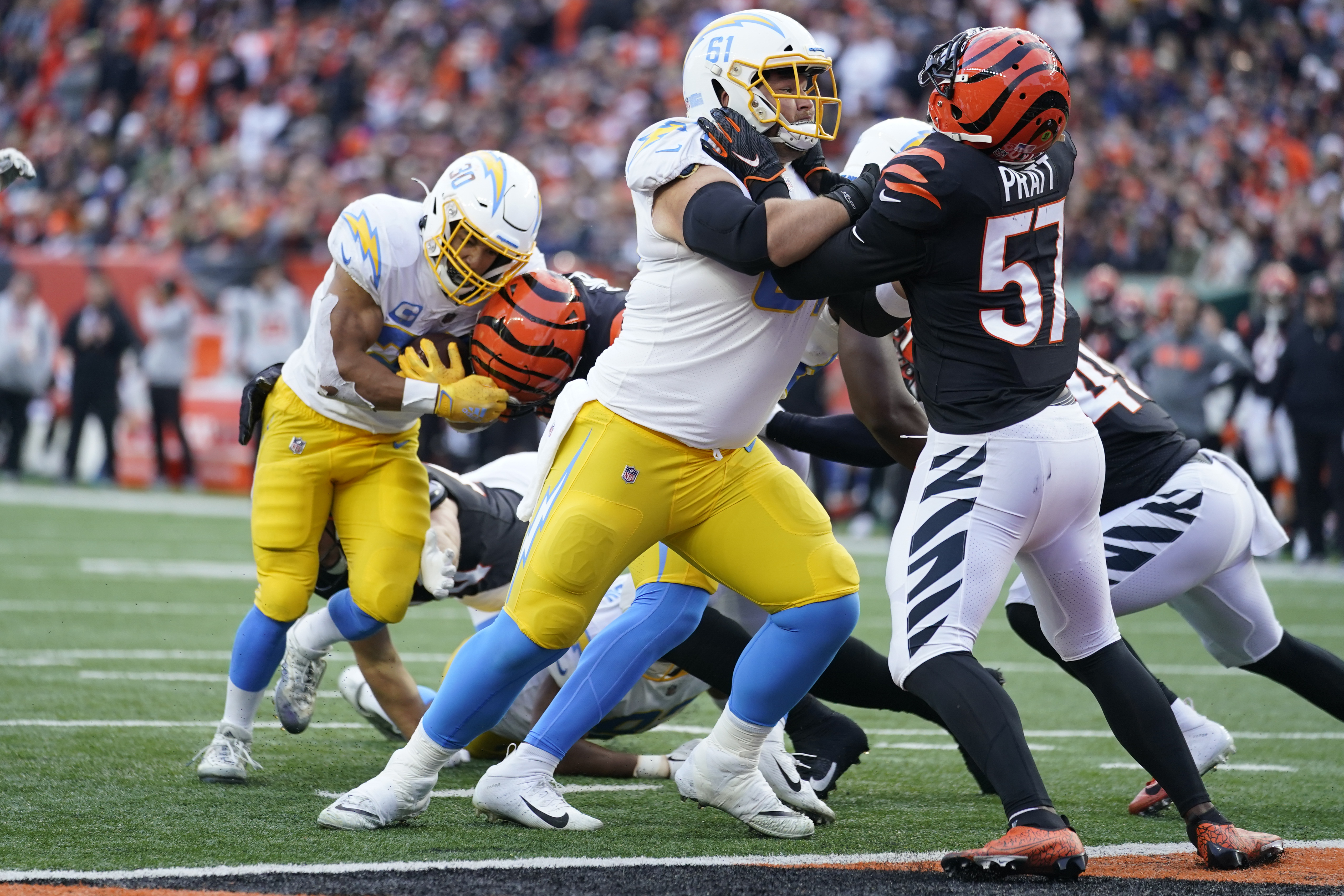 Los Angeles Chargers at Cincinnati Bengals on December 5, 2021