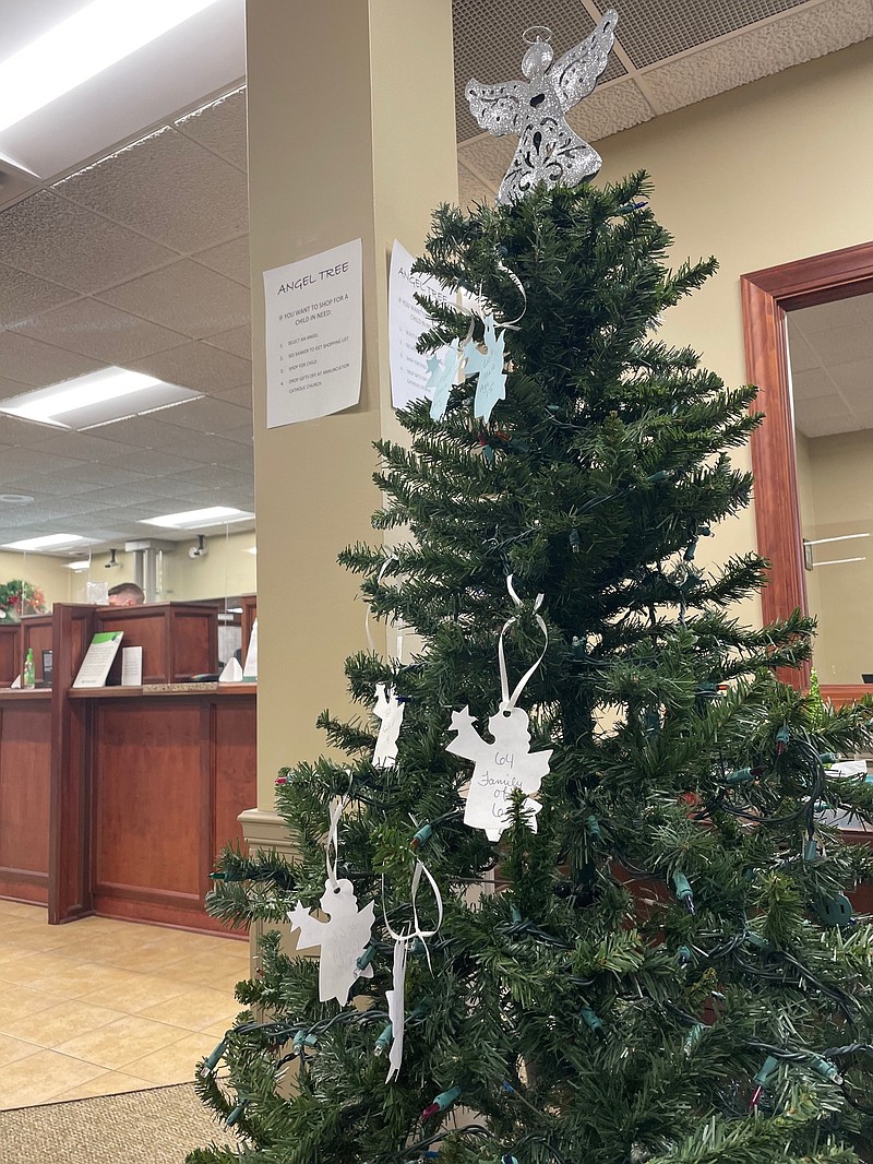 Democrat photo/Kaden Quinn 
Commerce Bank has an Angel Tree on display in their lobby, providing potential volunteers with the opportunity to help families in need this holiday season.