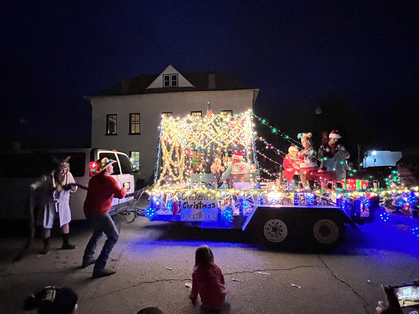 Annual Pineville Lighted Christmas Parade Takes Place Dec. 4 McDonald