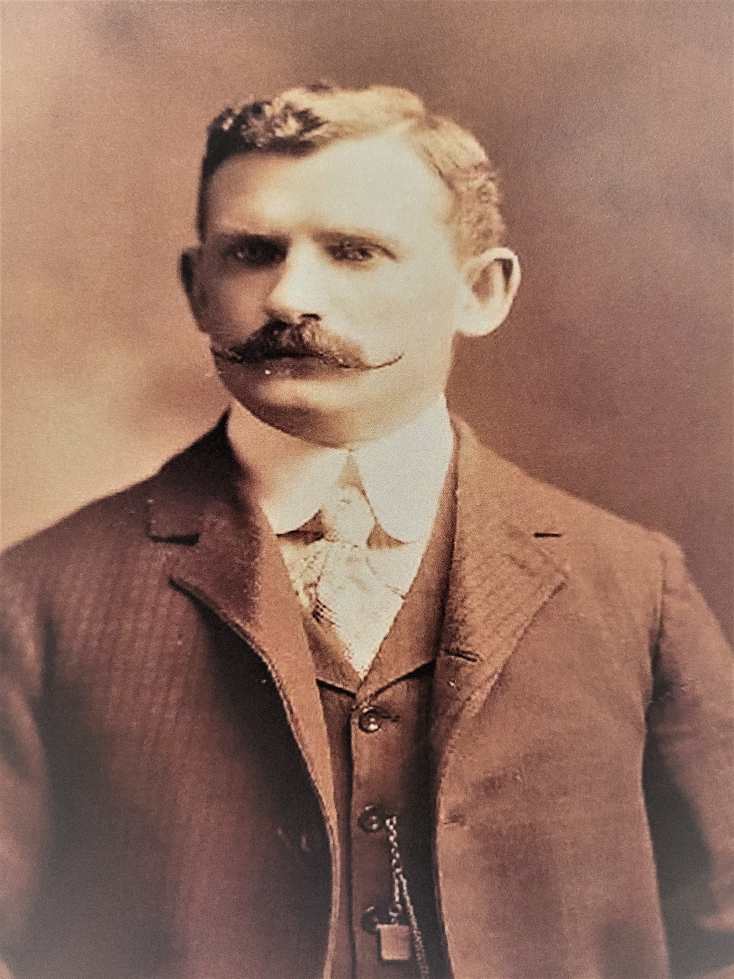 German immigrant turned Russellville businessman killed in accident in 1929 - Vimarsana News