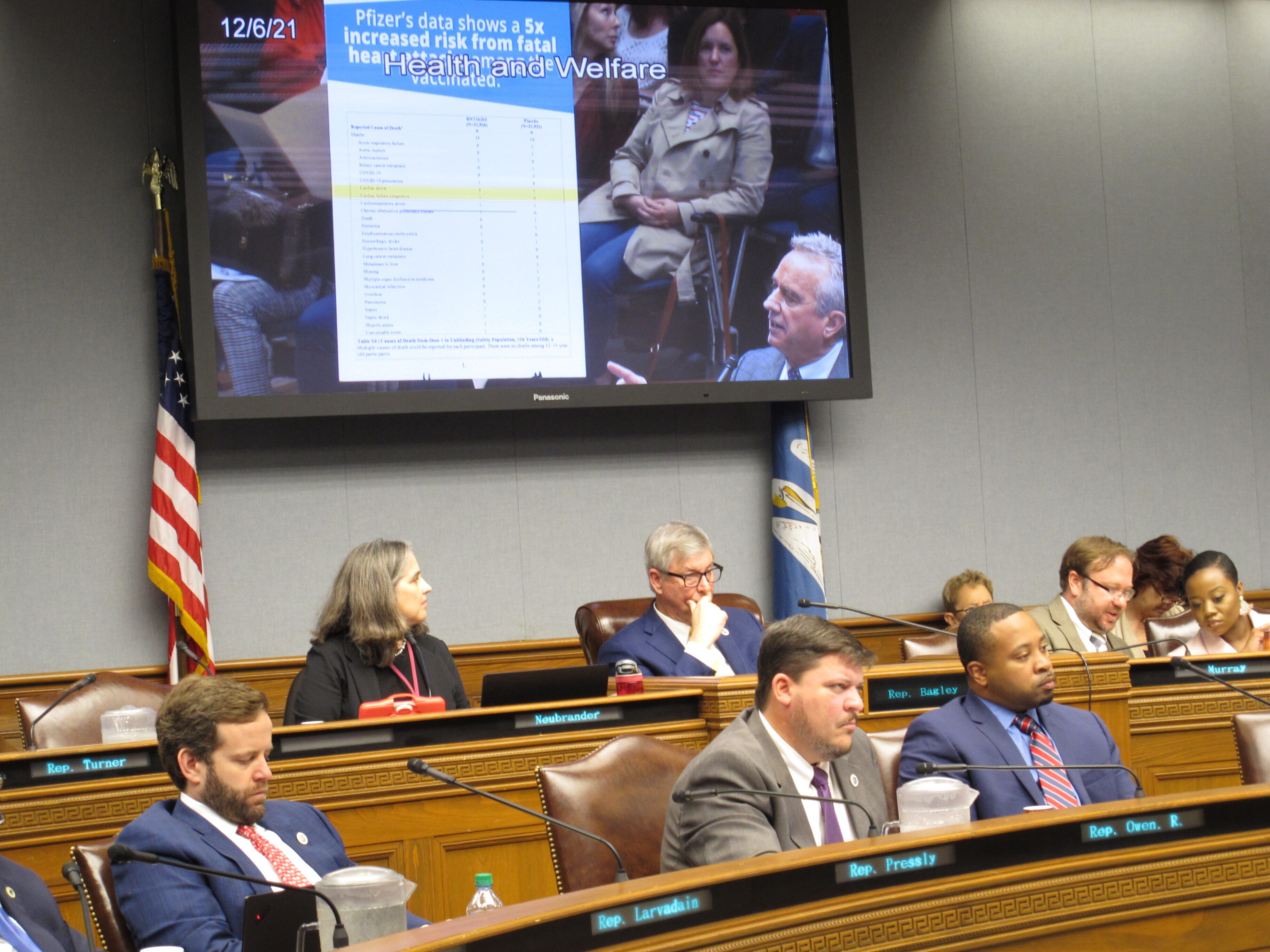 Analysis: Edwards stays with vaccine plan despite opposition - Vimarsana News