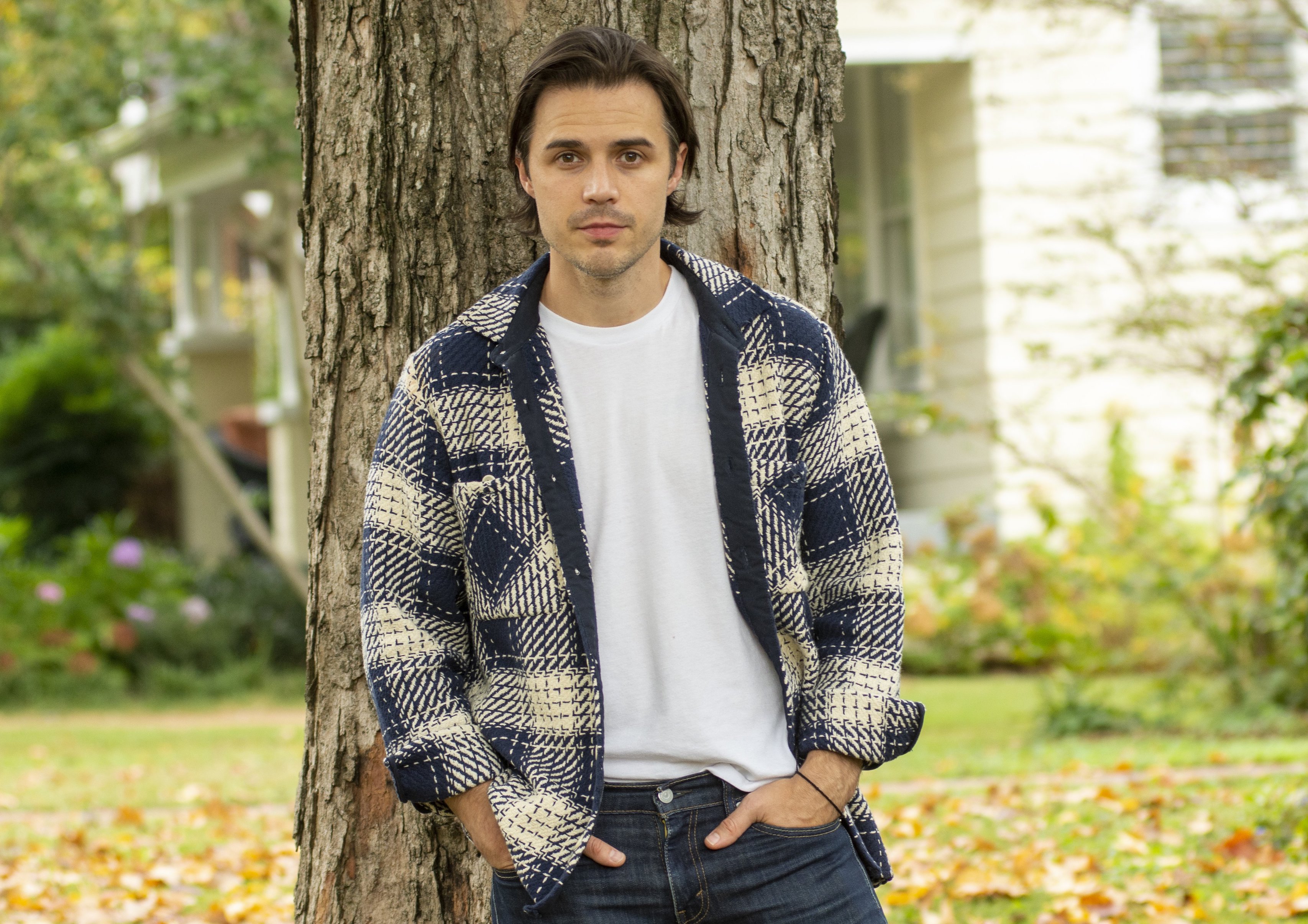 MUSIC: Arkansas 'Idol' Kris Allen joins symphony for trio of Robinson Christmas concerts - Vimarsana News