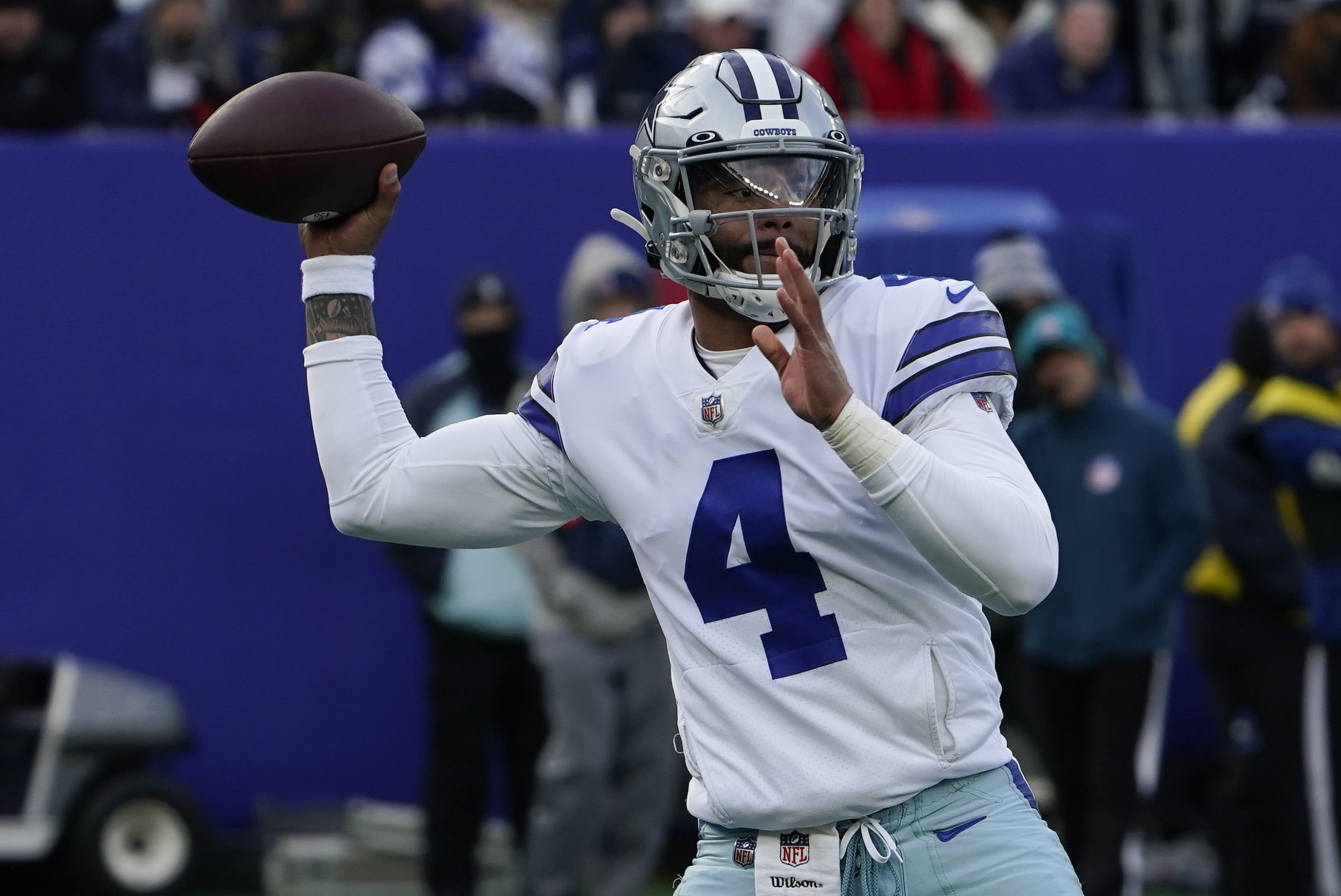 Dallas Cowboys quarterback Dak Prescott throws a pass in the third quarter  against the New York Giants in week 17 of the NFL season at MetLife Stadium  in East Rutherford, New Jersey