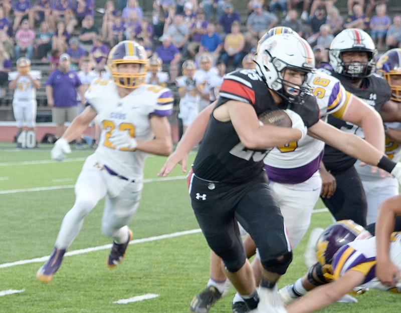 File Photo
McDonald County running back Destyn Dowd gains yardage against Monett during the Mustangs' homecoming game at Mustang Stadium on Sept. 17.