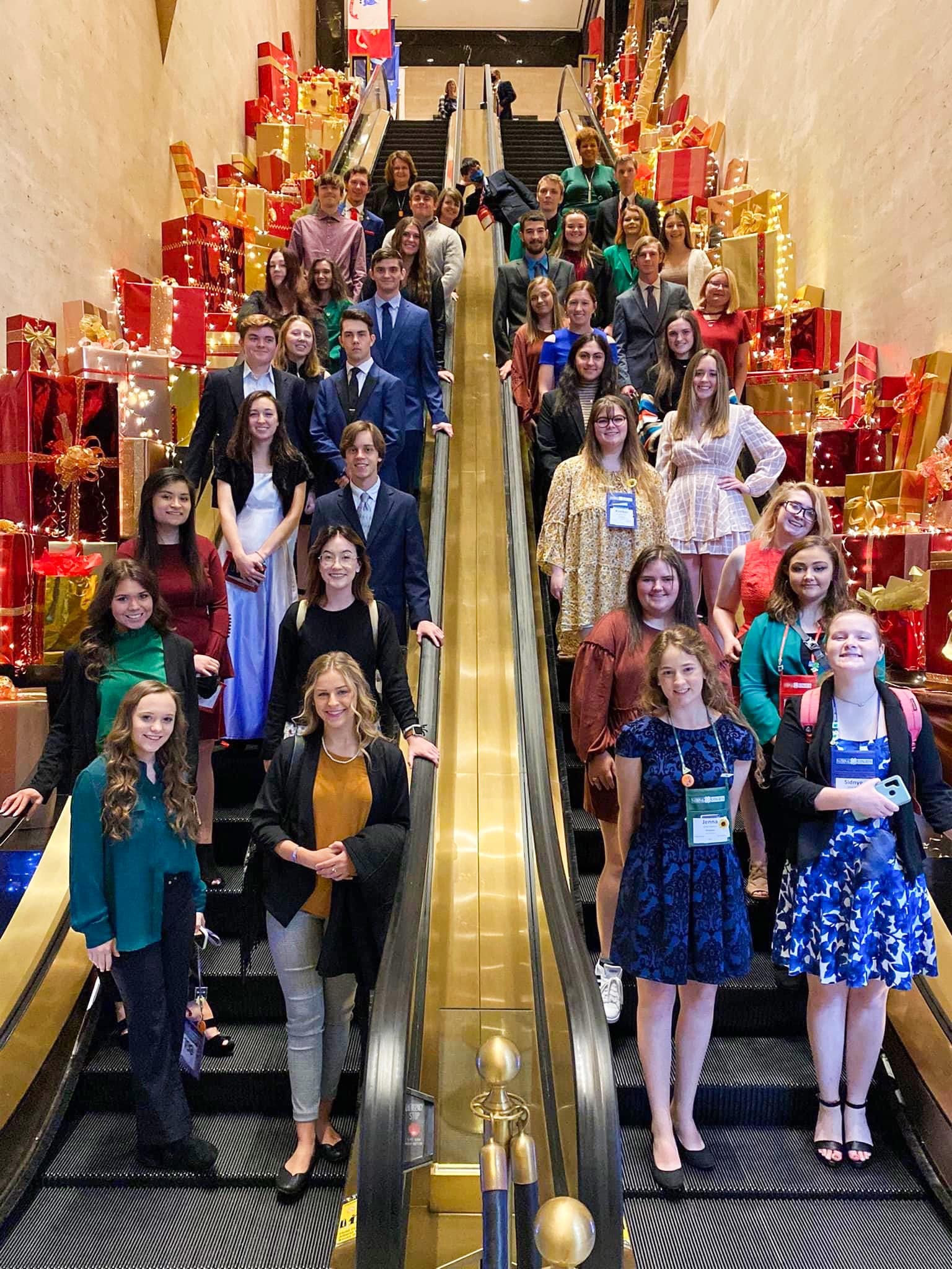 37 Arkansas delegates take part in 100th National 4-H Congress - Vimarsana News