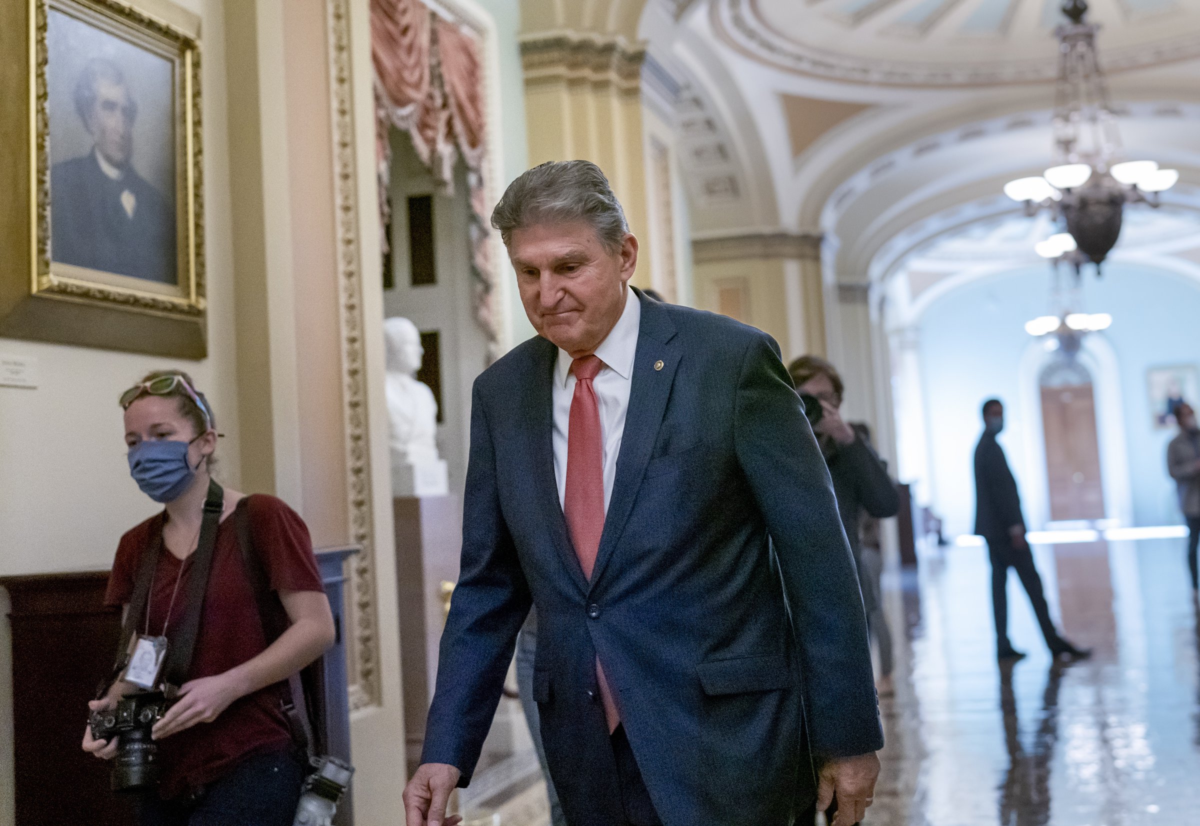 Manchin said to favor wealth tax - Vimarsana News