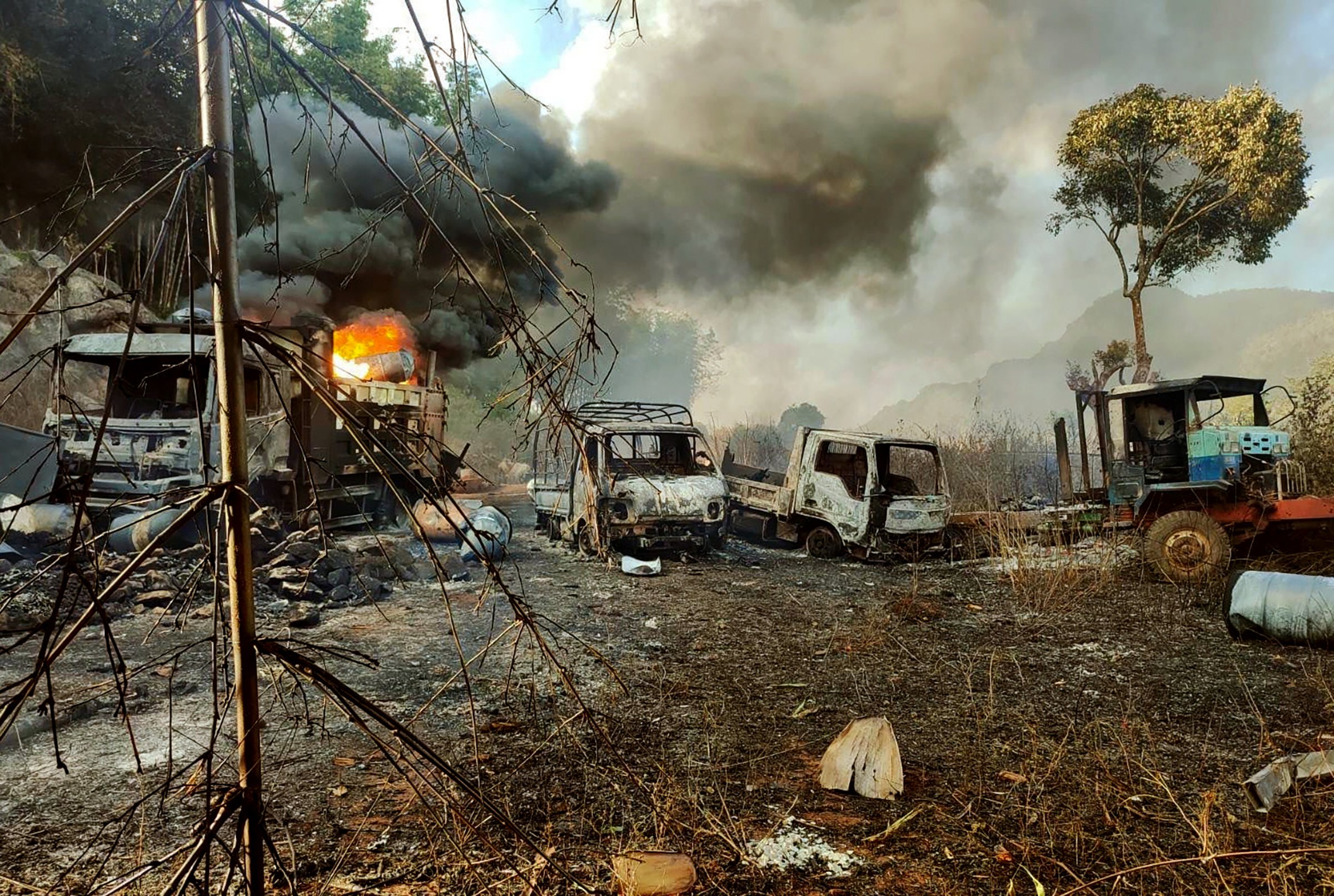 Burma village massacre reported - Vimarsana News