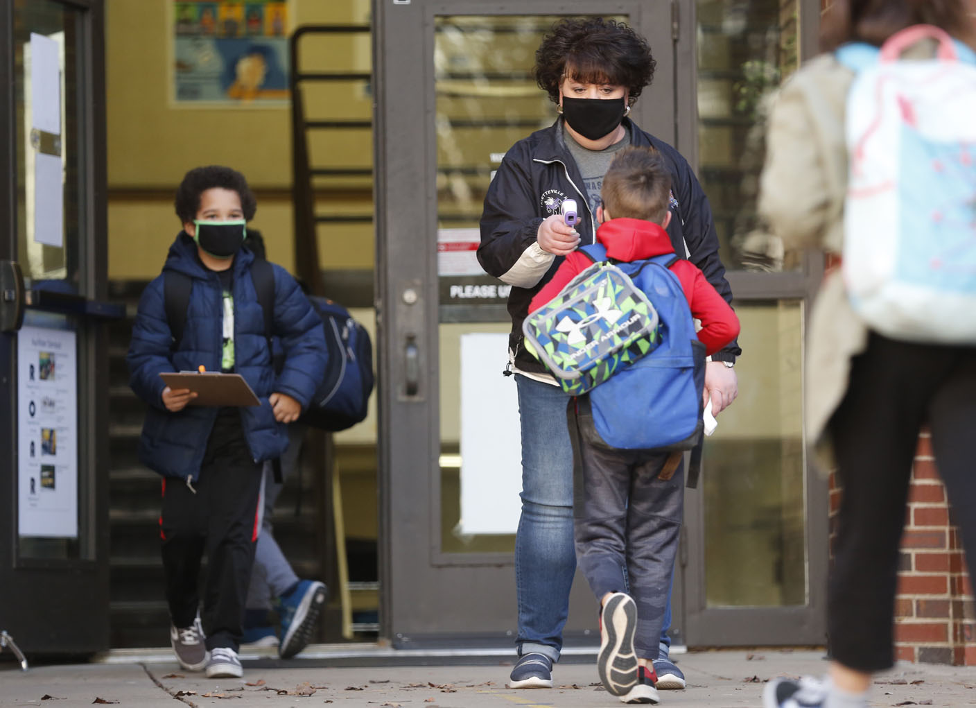 Mask requirement likely coming back to Fayetteville schools - Vimarsana News