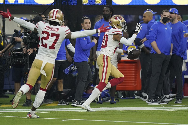 Photos: Rams secure Super Bowl berth by beating 49ers - Los Angeles Times