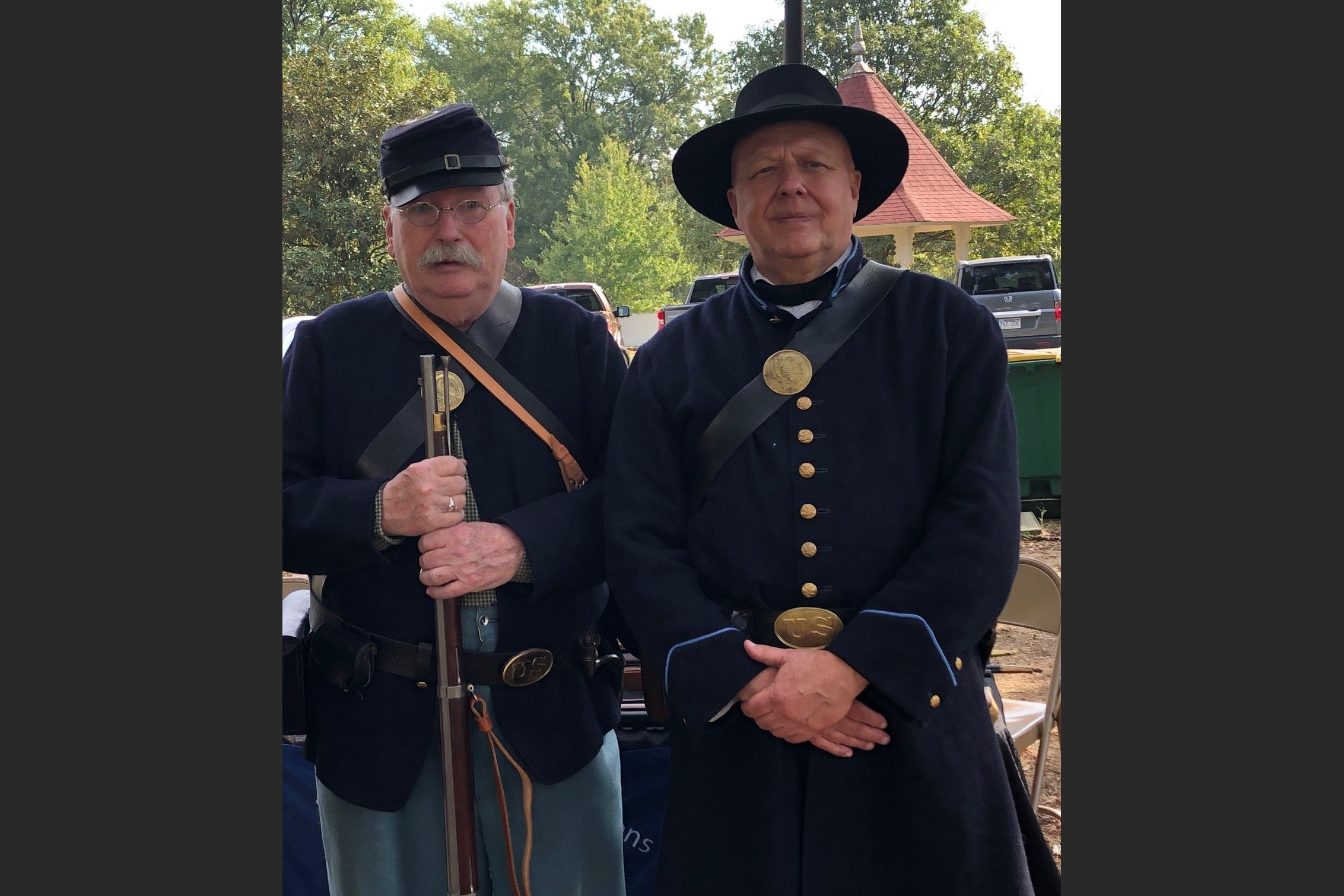 A surprising Union Organization highlights nonConfederate troops in