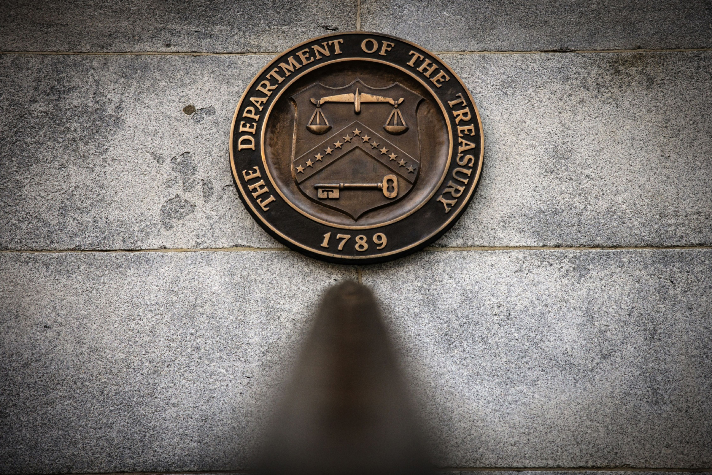 Expect delays, scant assistance, IRS warns ahead of filing time - Vimarsana News