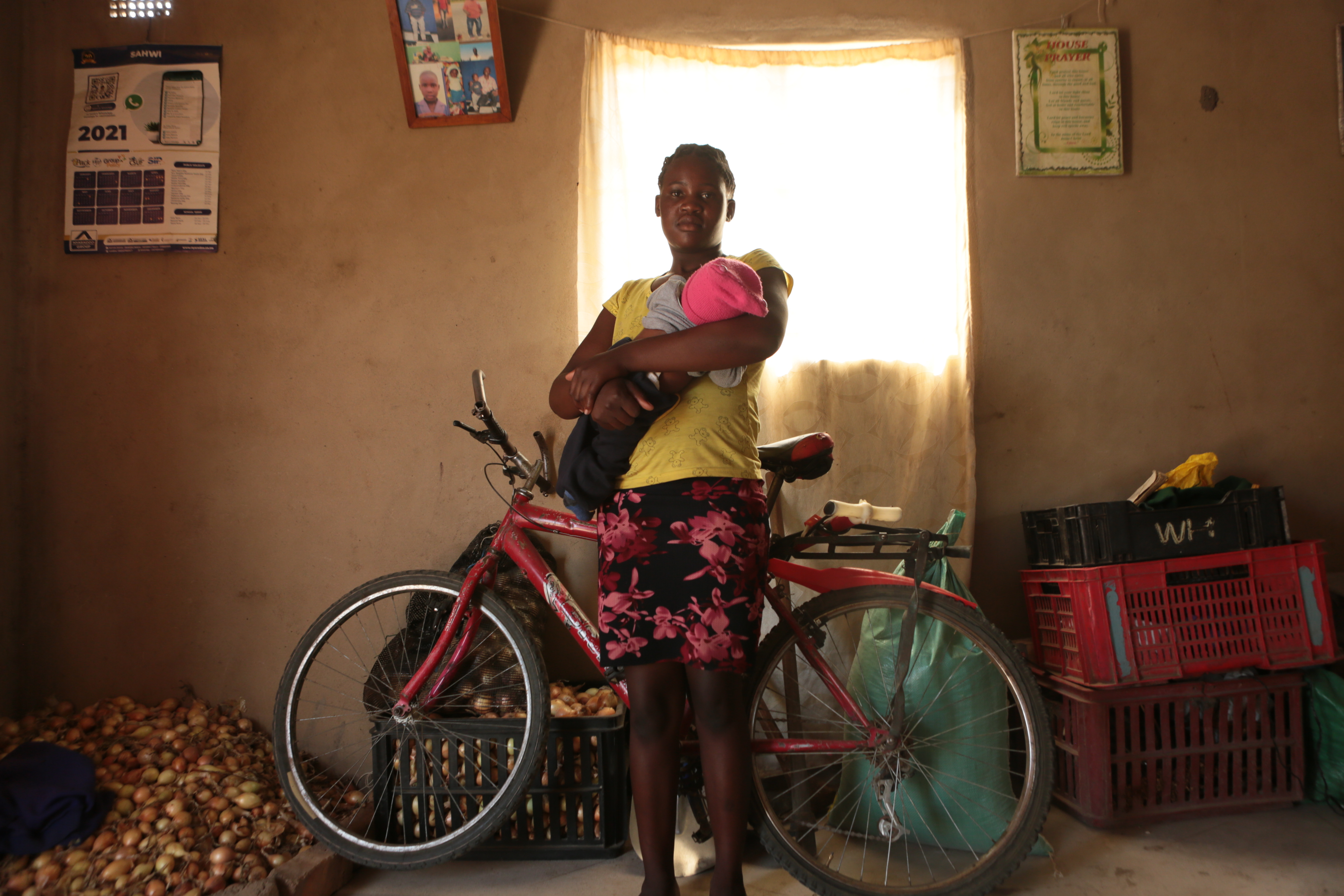With more girls pregnant, Zimbabwe pushes a return to school - Vimarsana News