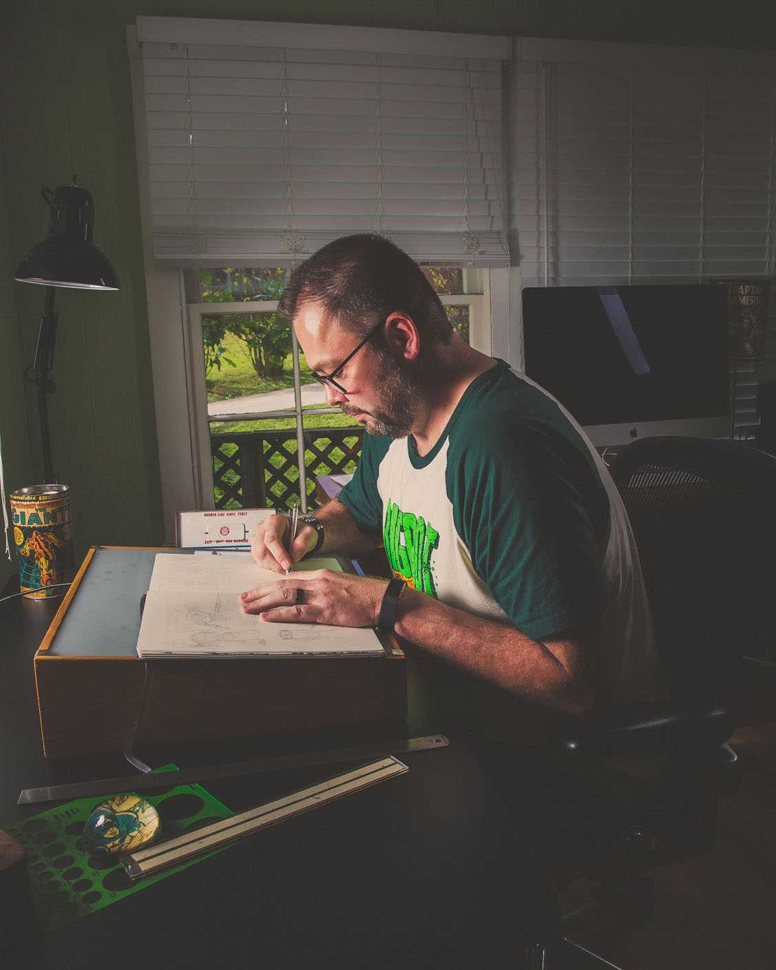 Fun And Funky: Artist finds 'cattywampus' perspective - Vimarsana News