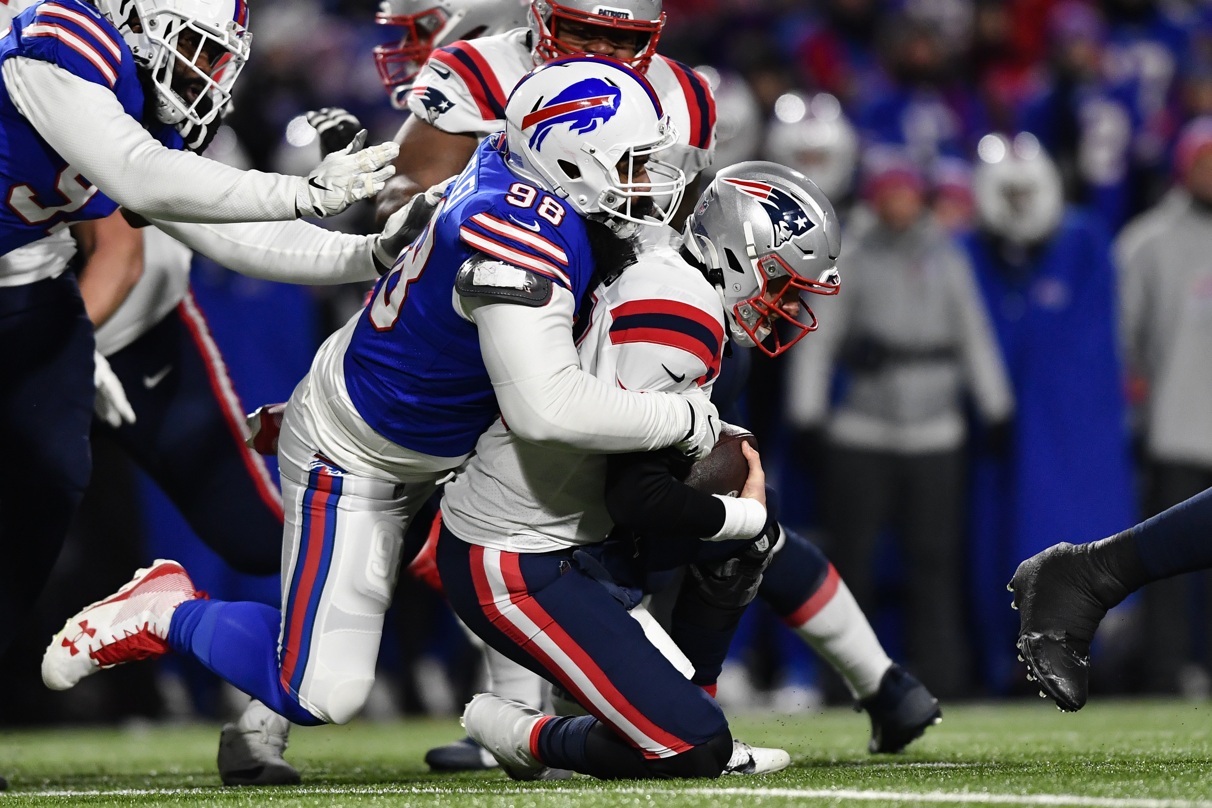 Buffalo rolls; Allen tosses 5 TDs