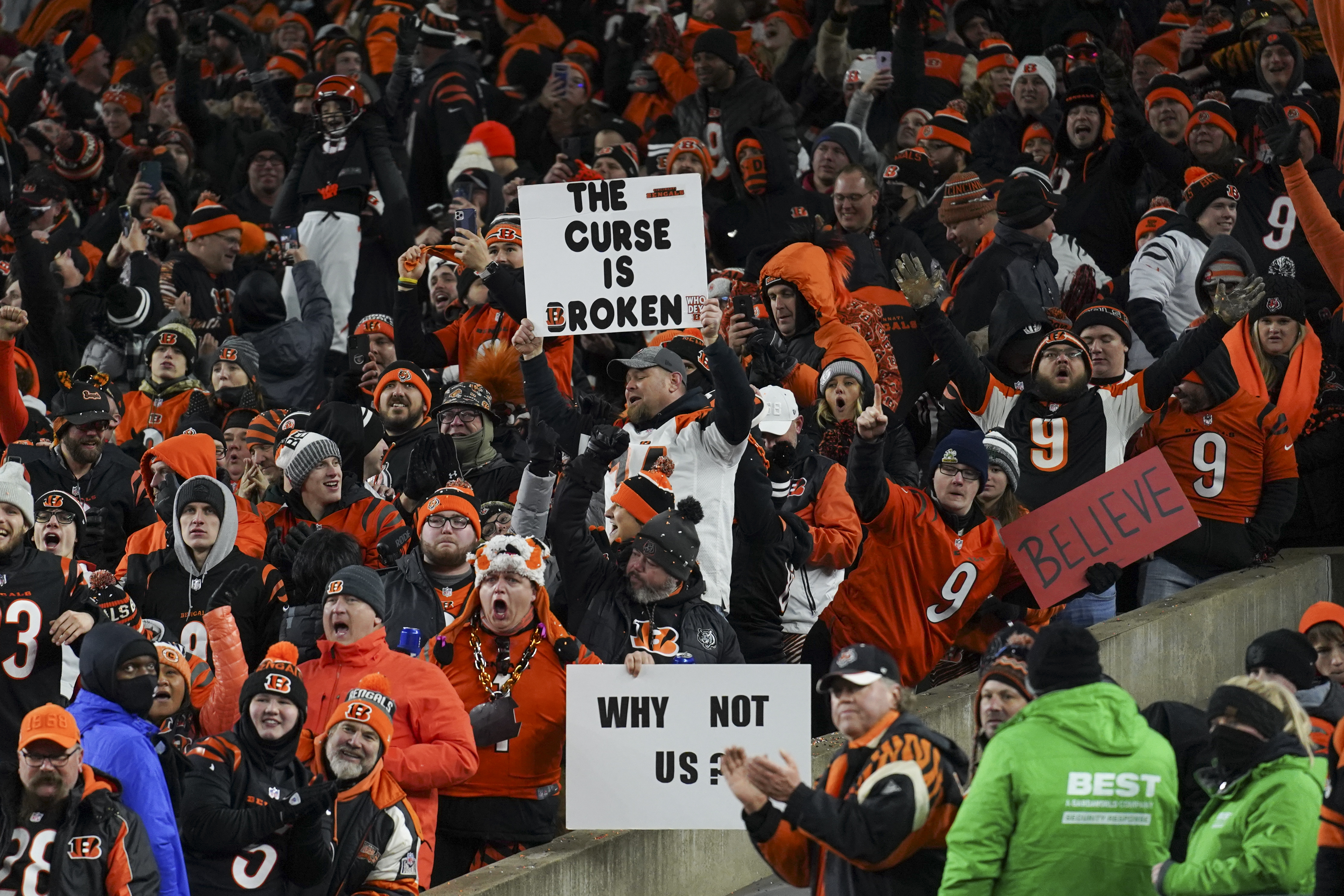 NFL Playoffs: Cincinnati Bengals beat Las Vegas Raiders 26-19