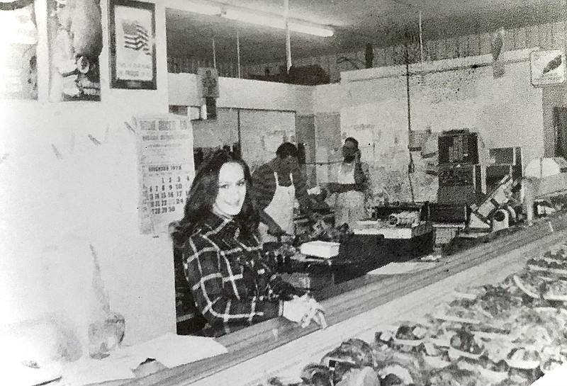 A 1978 photo of some of the employees of Shur-Way Grocery from columnist John Moore’s hometown of Ashdown, Arkansas. (Photo by John Moore)