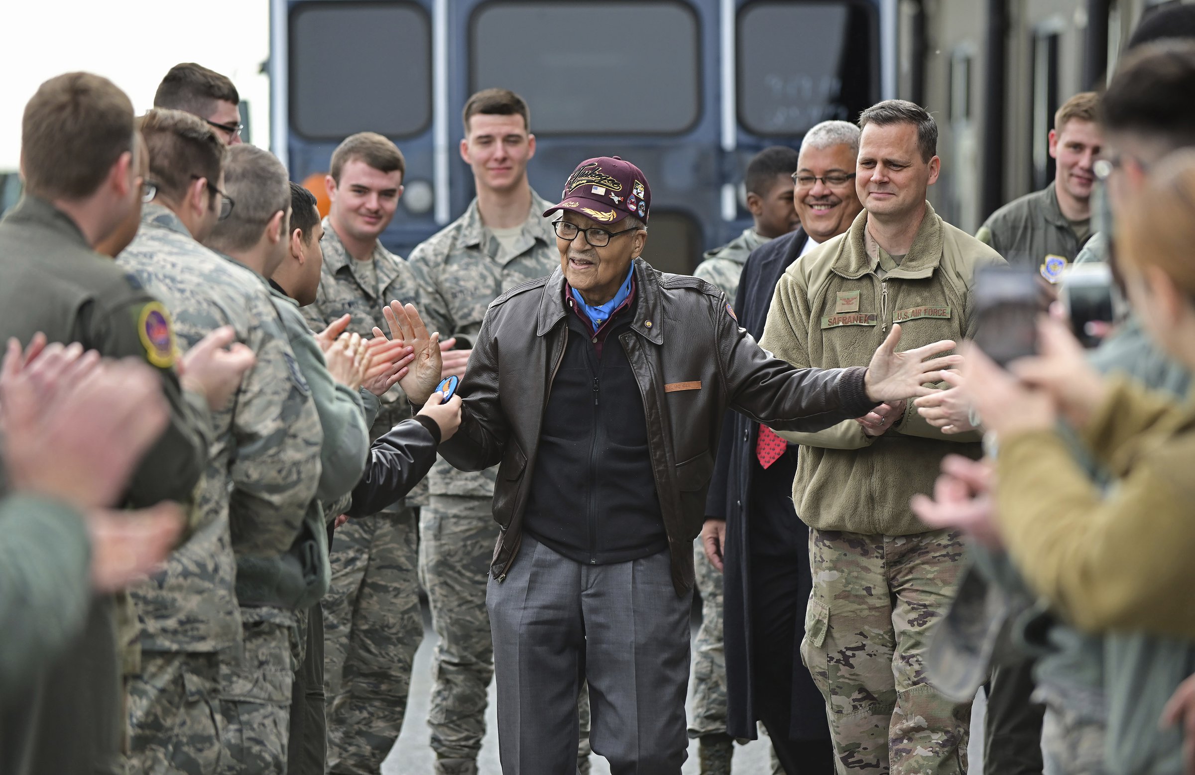 Tuskegee Airman McGee dies at age 102 - Vimarsana News