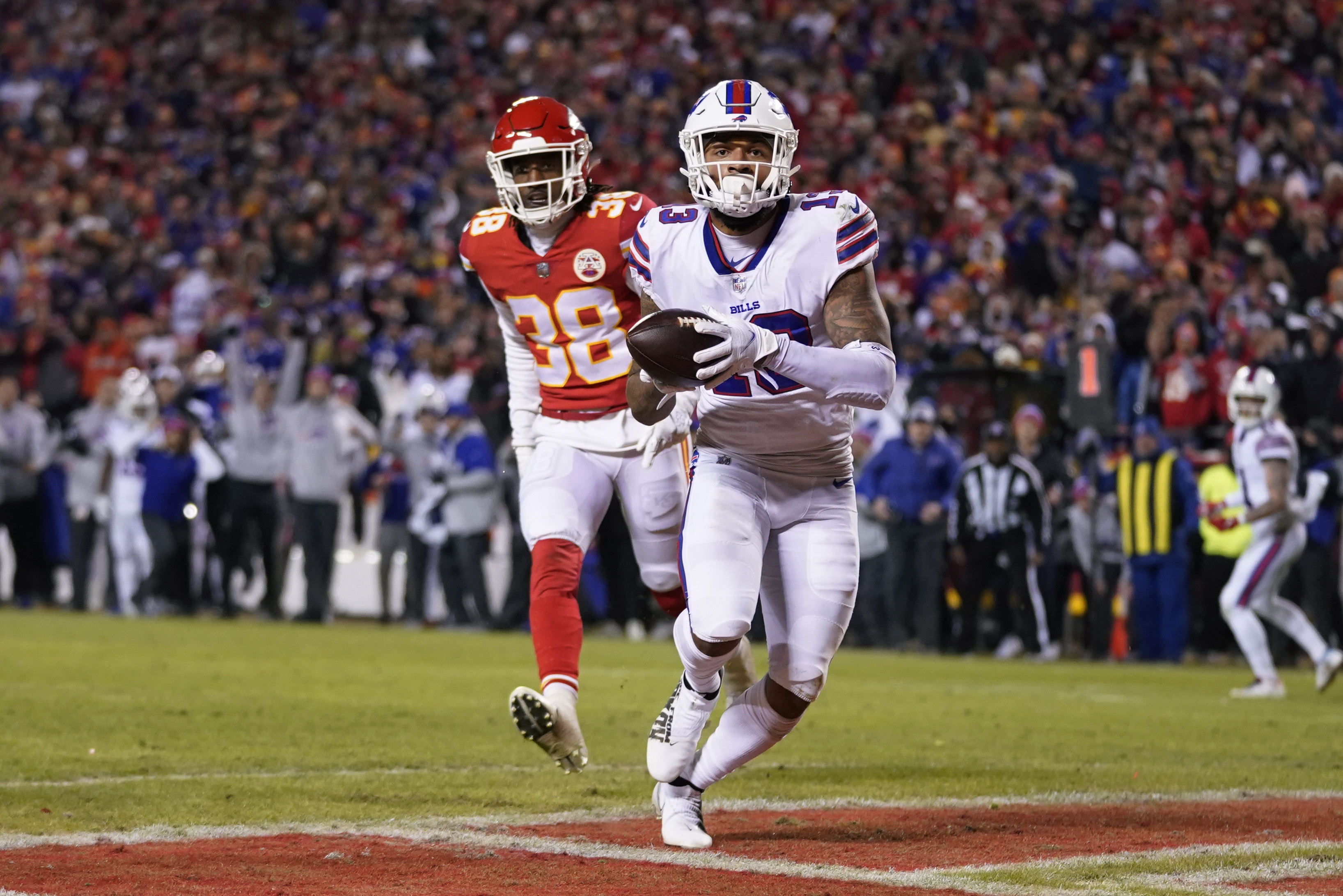 Kansas City Chiefs cornerback L'Jarius Sneed (38) during an NFL