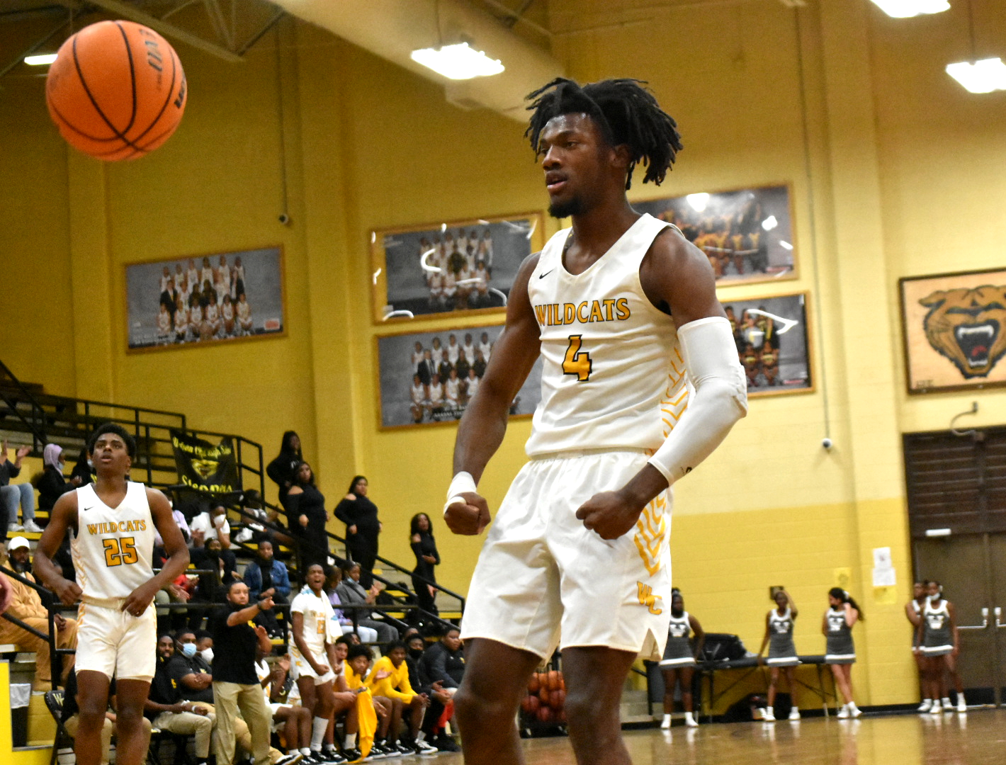 Wildcats on roll, hold off Billies