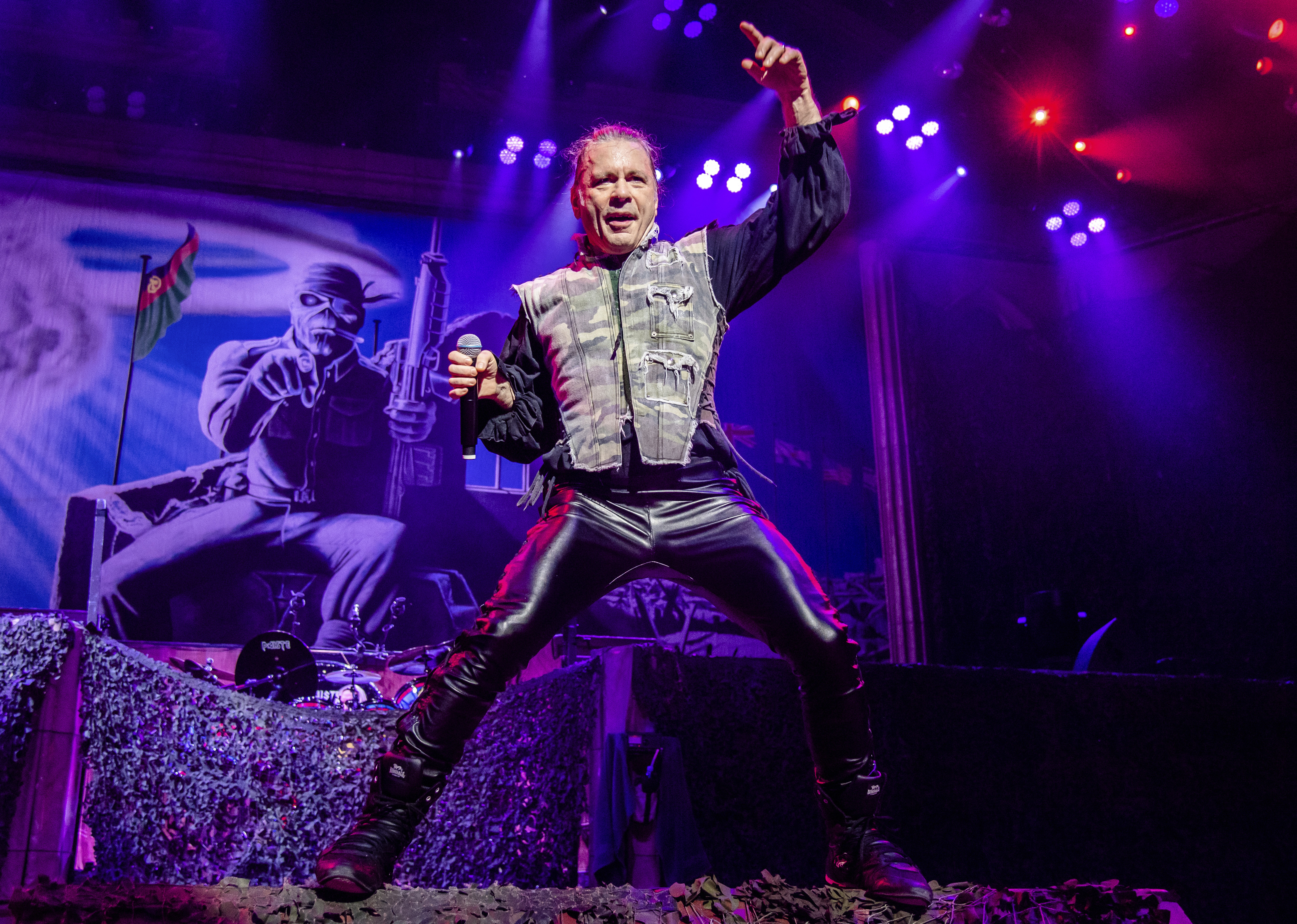 Iron Maiden Bruce Dickinson embarks on spoken word tour - Vimarsana News