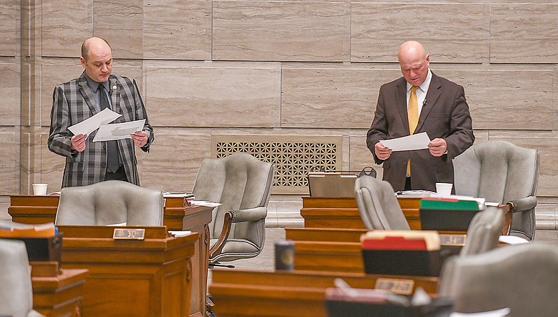 Missouri State Sen. Denny Hoskins, R-Warrensburg, and Sen. Mike Bernskoetter, right, R-Jefferson City, are shown on the Senate floor Feb. 8, 2022. (Julie Smith photo)