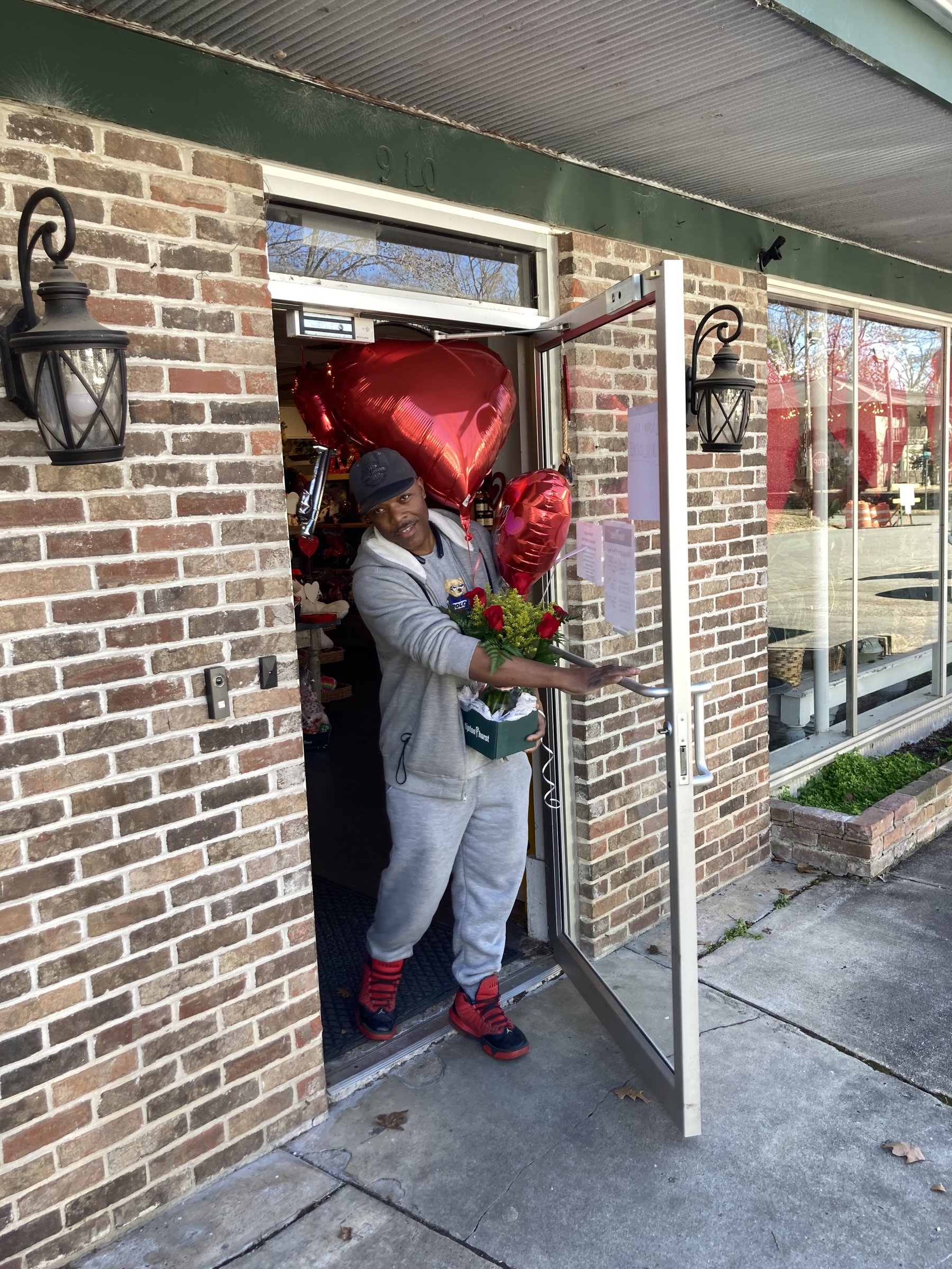 Valentine’s Day hectic for florists