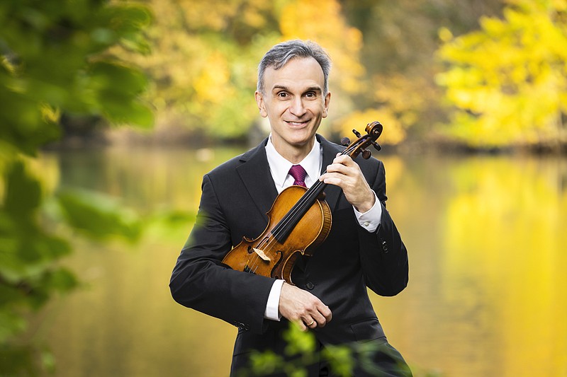 Violinist Gil Shaham joins the Arkansas Symphony Orchestra and conductor Geoffrey Robson for concerts Saturday night and Sunday afternoon at Little Rock's Robinson Center Performance Hall. (Special to the Democrat-Gazette/Chris Lee)