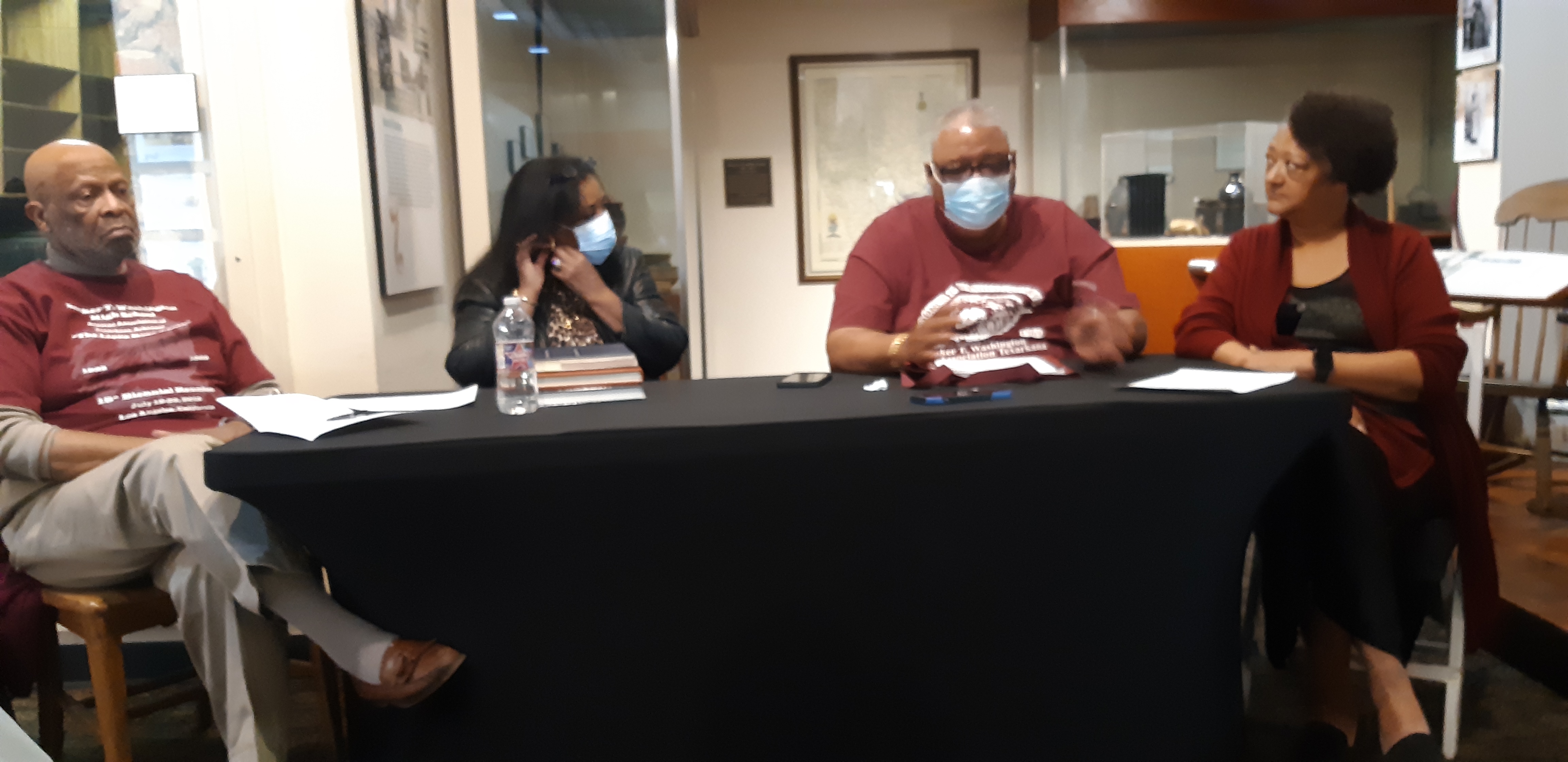 Former Washington and Dunbar students share memories of integration in Texarkana - Vimarsana News