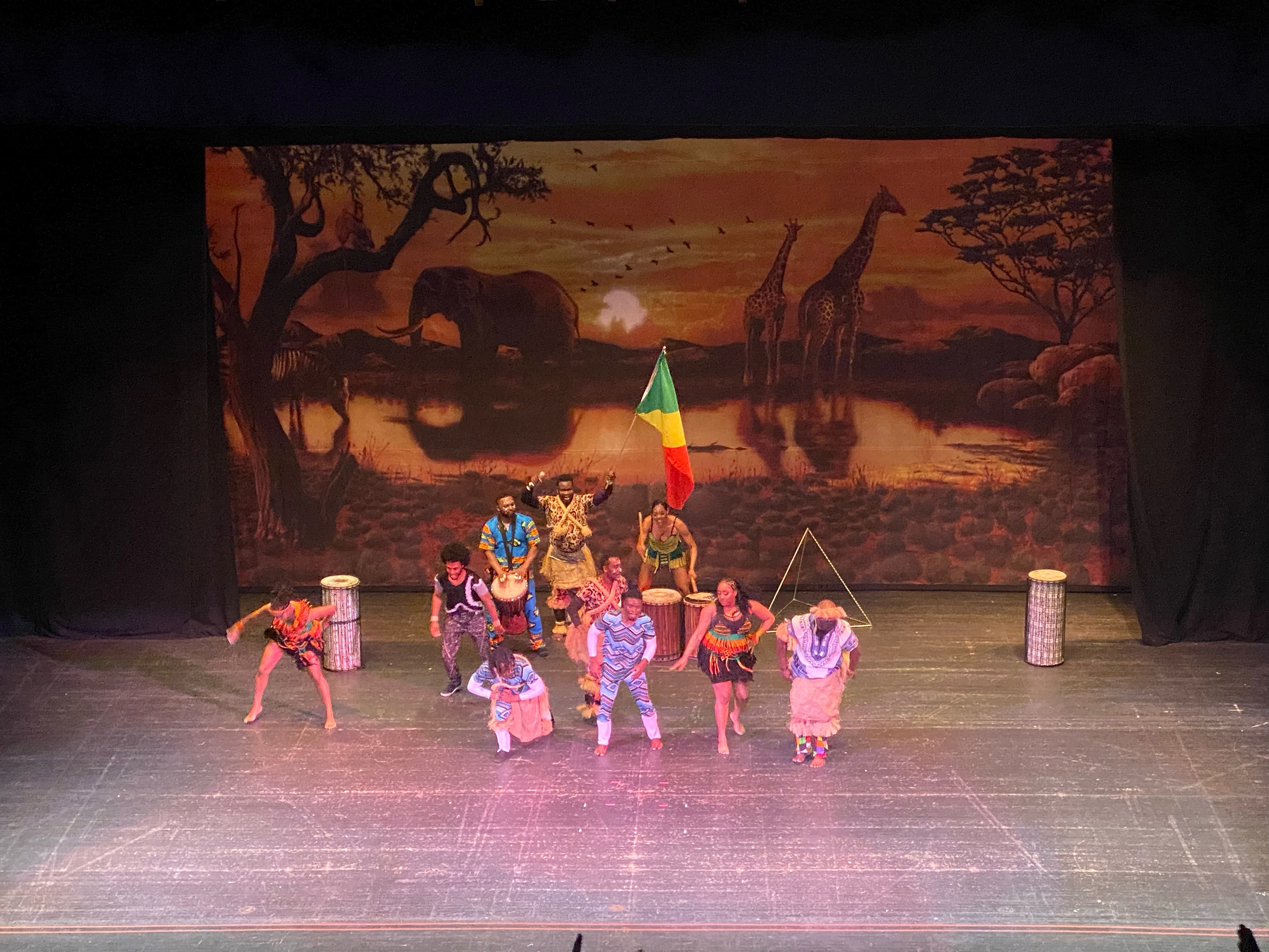 Cirque Zuma Zuma draws packed house at Perot Theatre - Vimarsana News