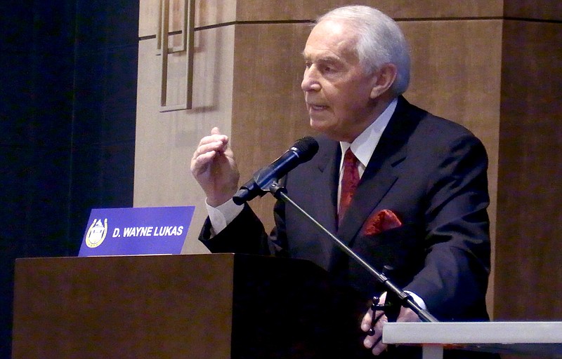 WATCH Hall of Fame horse trainer addresses the HBPA conference Hot