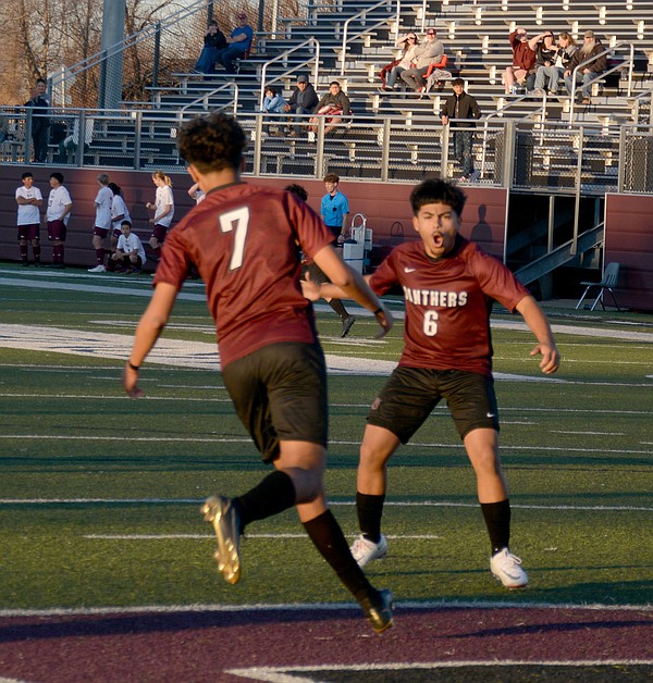 Boys soccer mercy rules Huntsville | Siloam Springs Herald-Leader