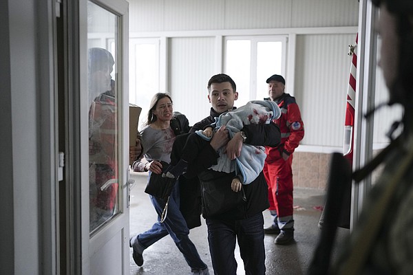 Mariupol Diary: Scenes of despair, resolve in Ukraine city - Vimarsana News