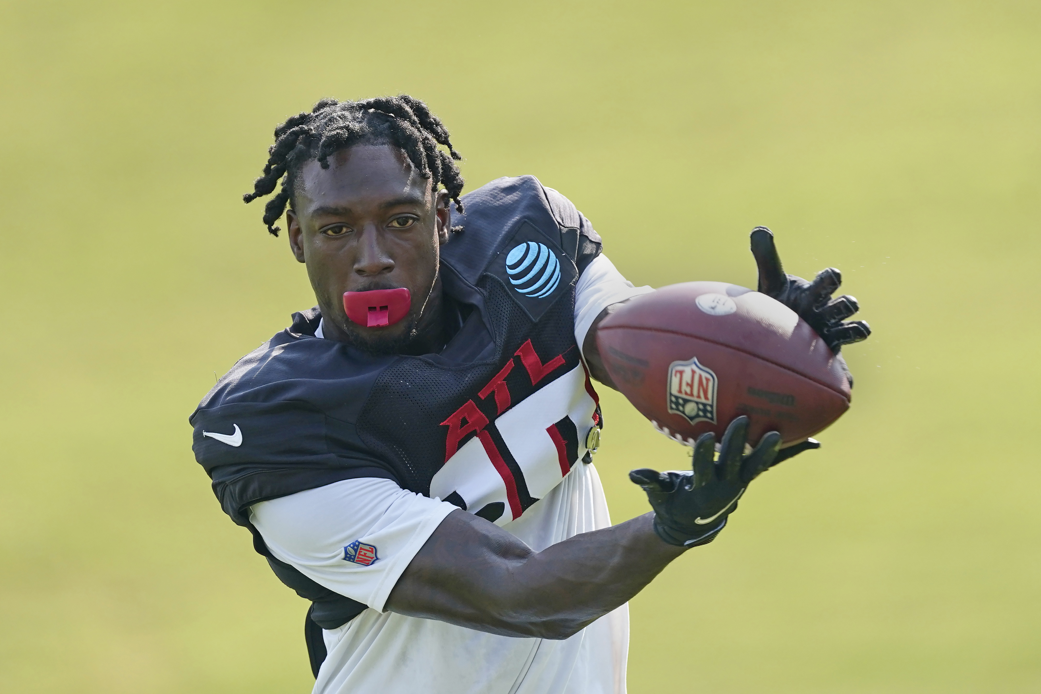 EAST RUTHERFORD, NJ - AUGUST 22: Atlanta Falcons quarterback