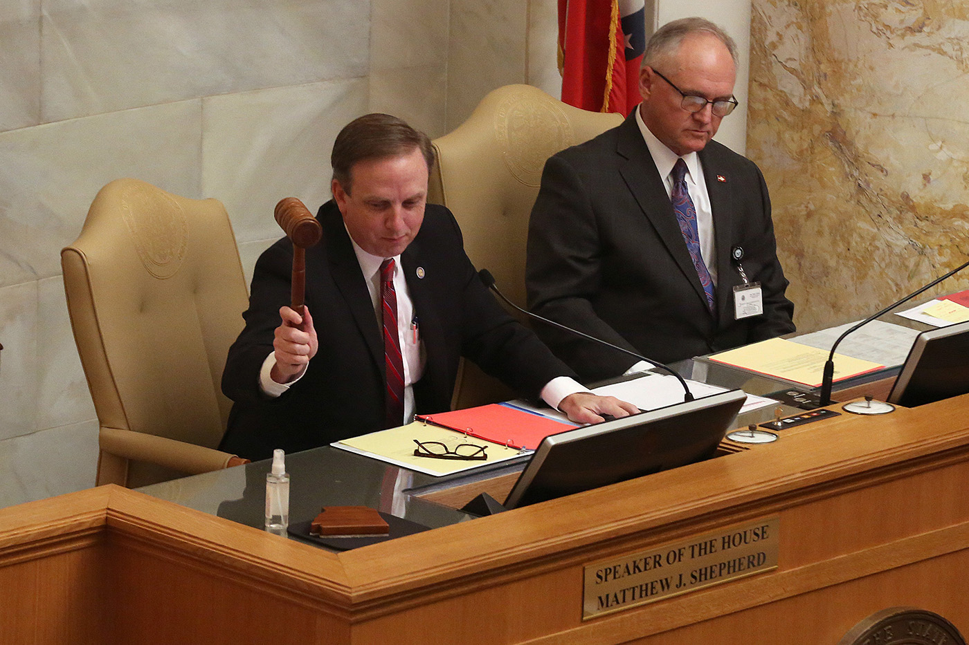 Arkansas Legislature OKs $2 million to hire more prosecutors and public defenders to address case backlogs - Vimarsana News