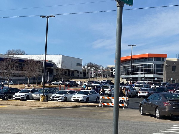 rogers-heritage-high-school-locks-down-after-gun-report