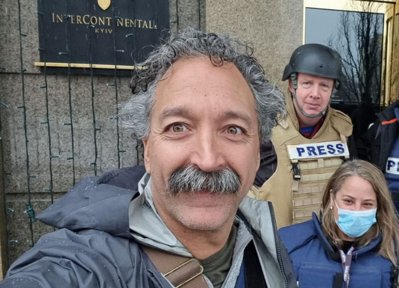 Two Fox journalists killed in Ukraine, underscoring dangers - Vimarsana News